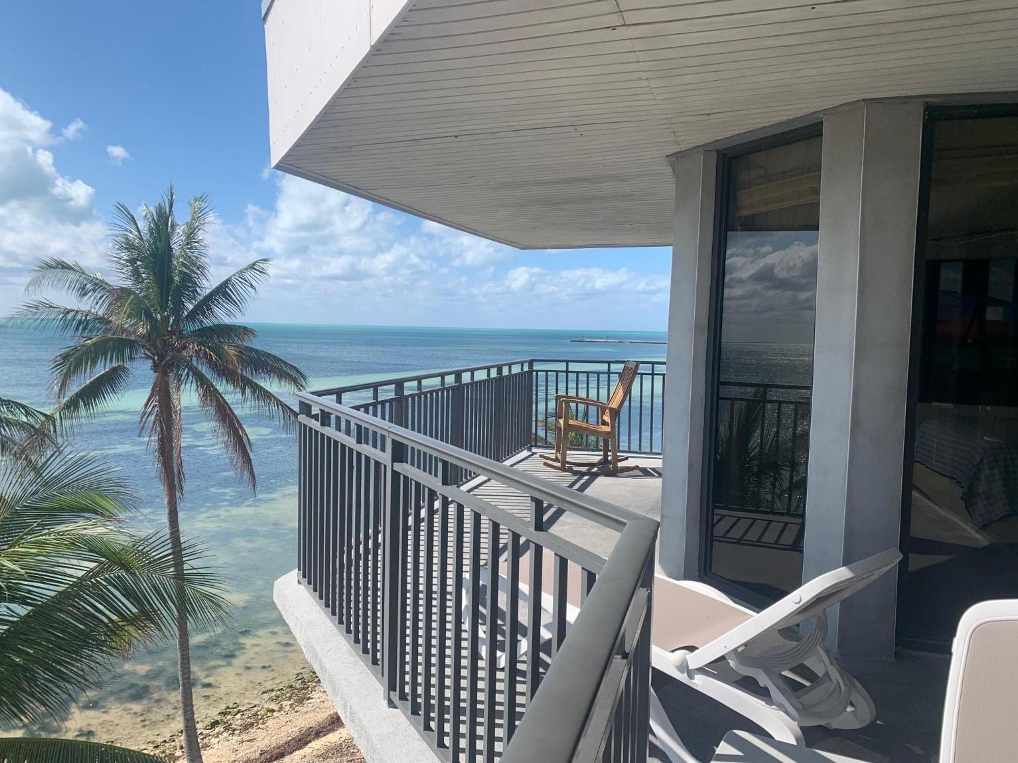 Tom's Oceanfront Penthouse Holiday home *