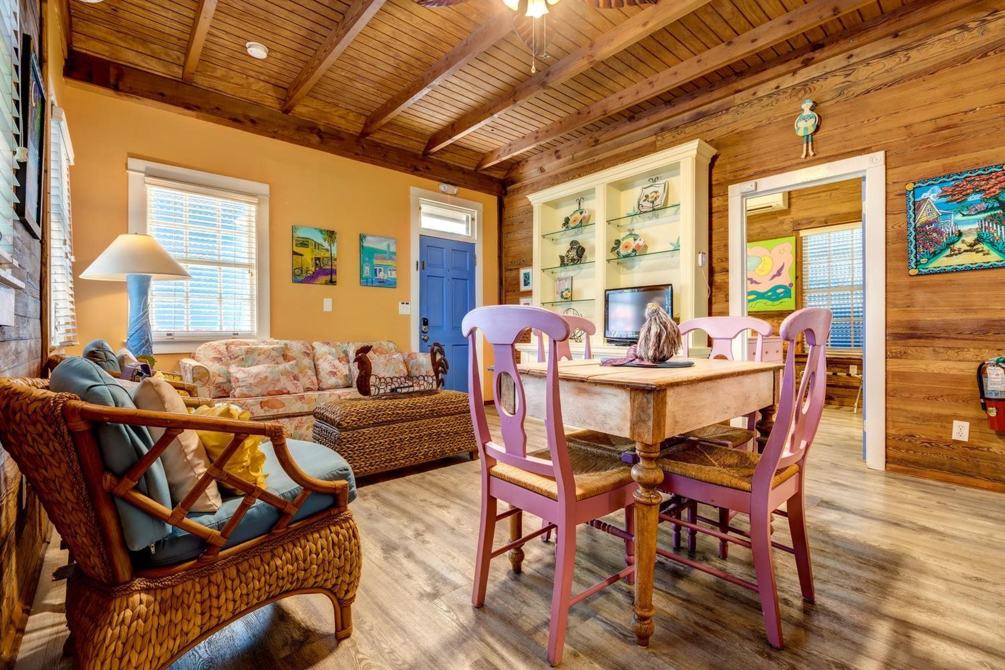 Bahama House *