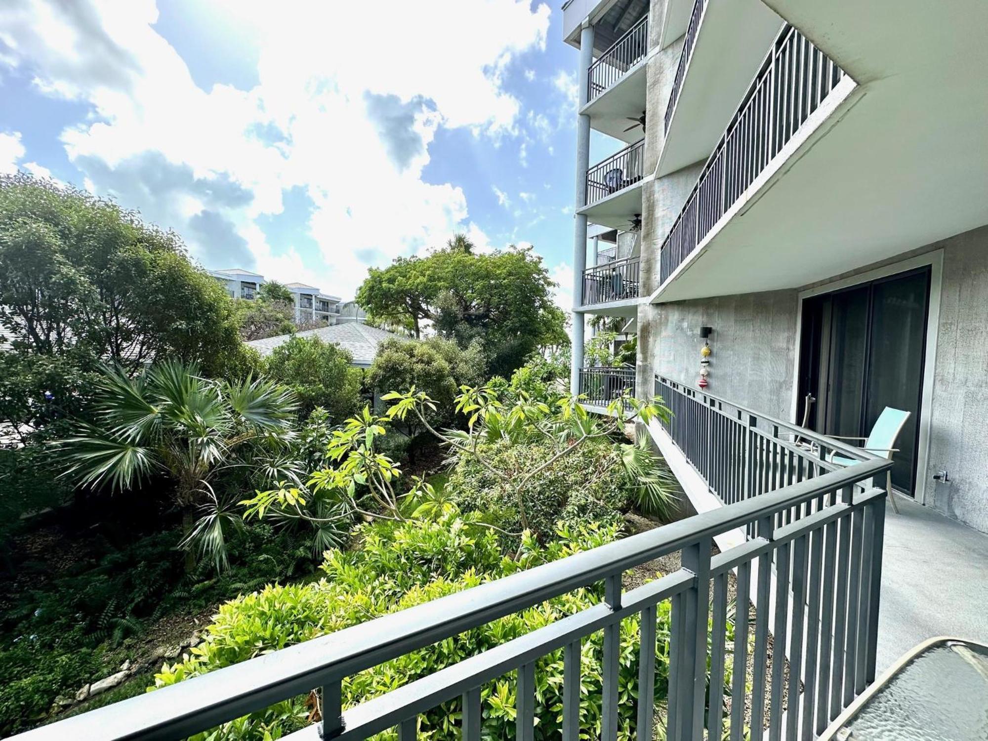 Leaward Isle Island Retreat