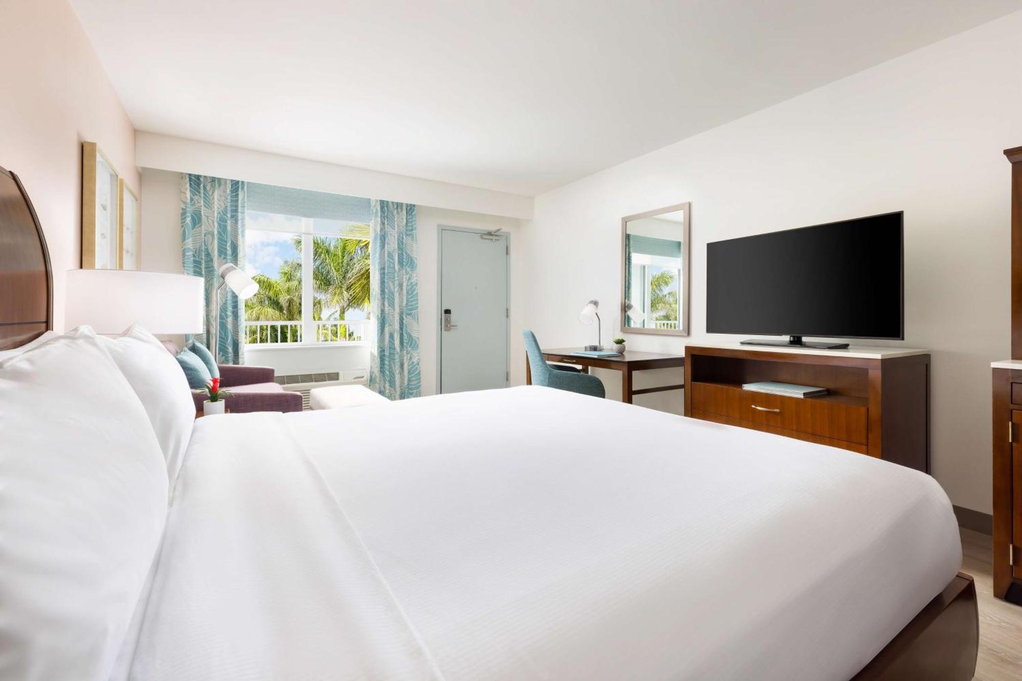 Hilton Garden / The Keys Collection Hotel