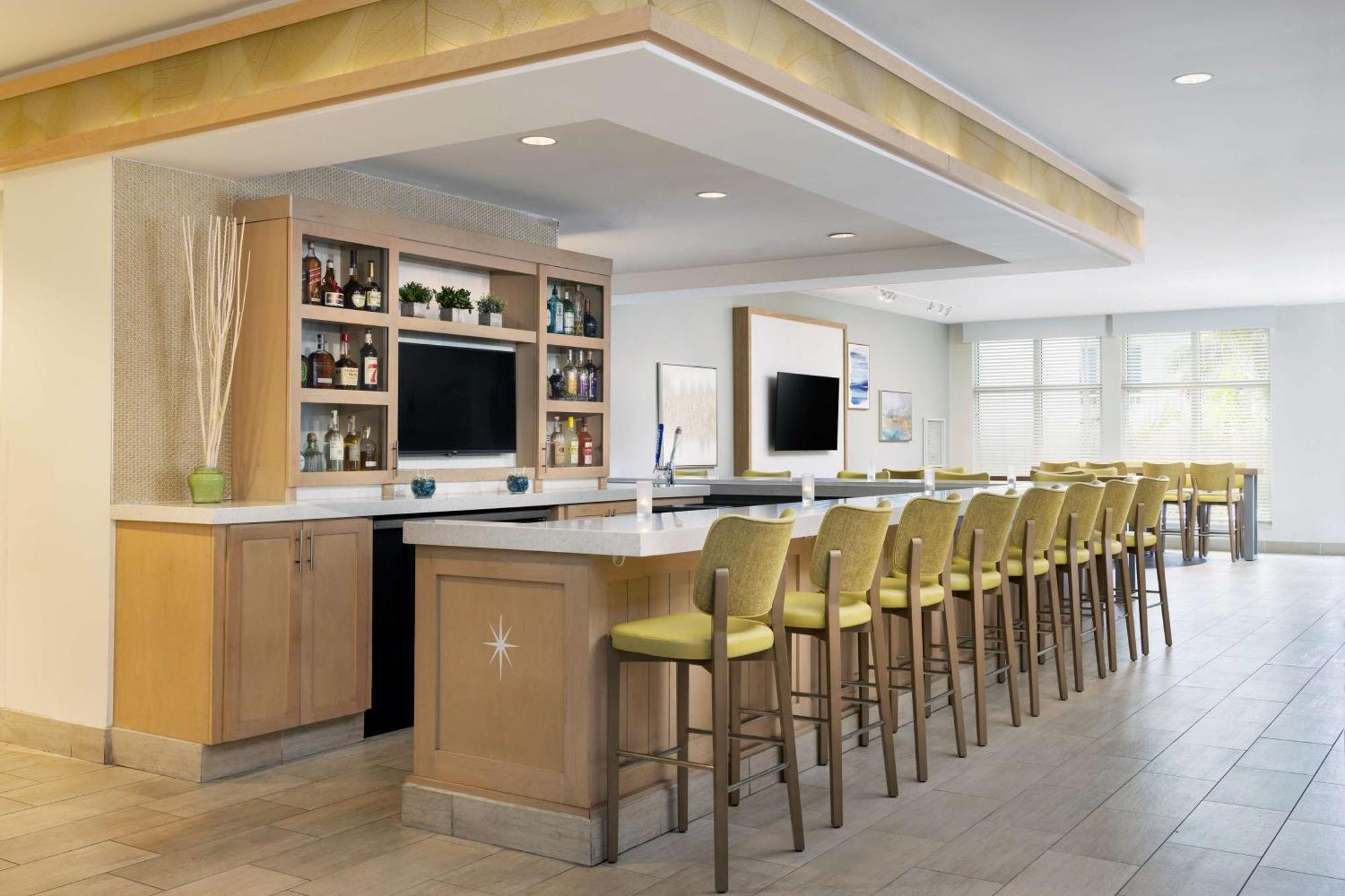 Hotel Hilton Garden / The Keys Collection