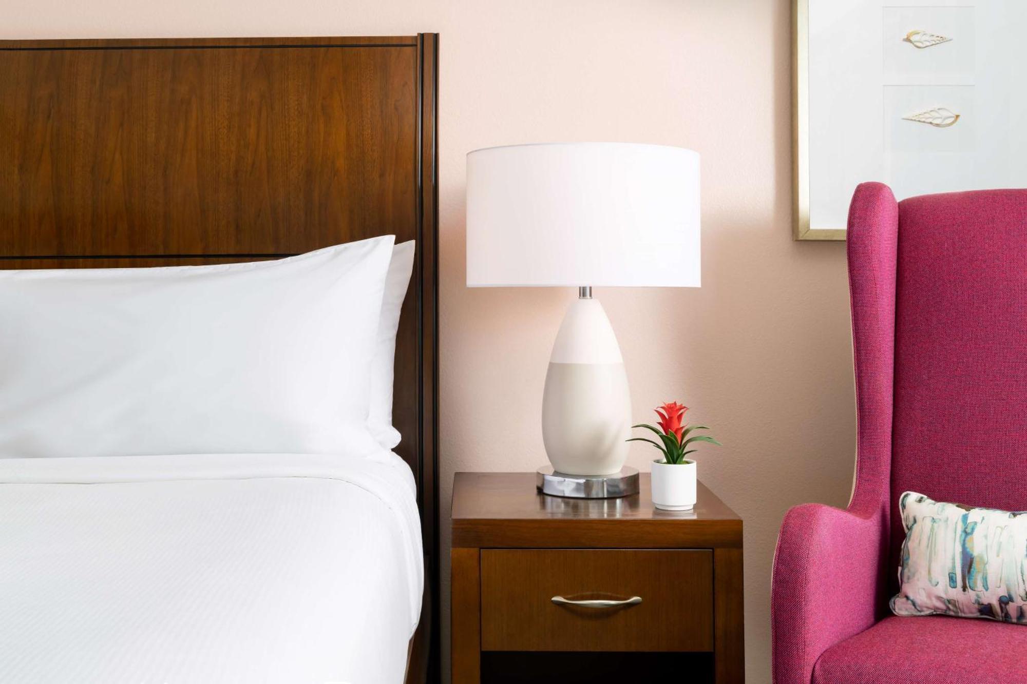 Hotel Hilton Garden / The Keys Collection 3*