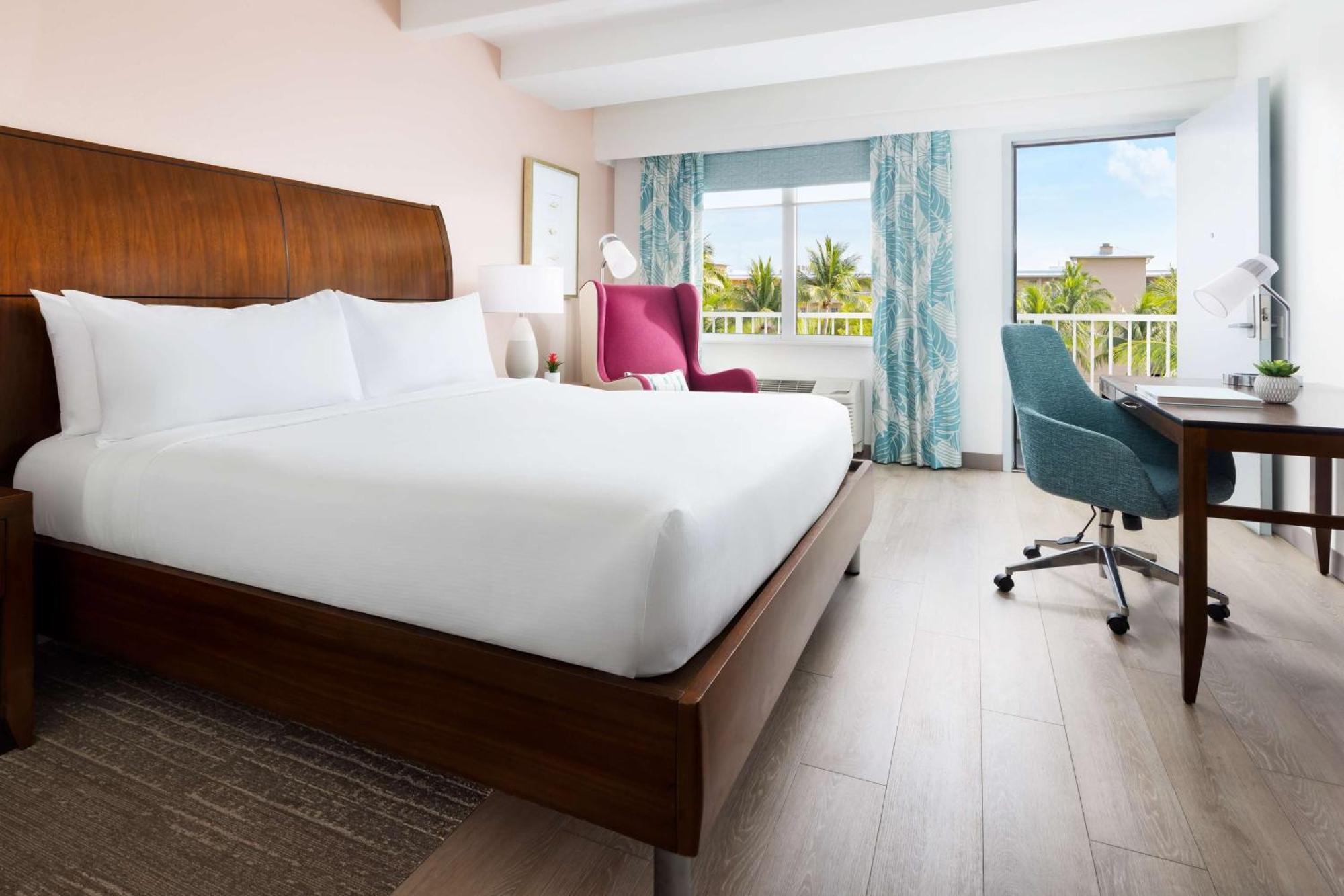 Hotel Hilton Garden / The Keys Collection 3*