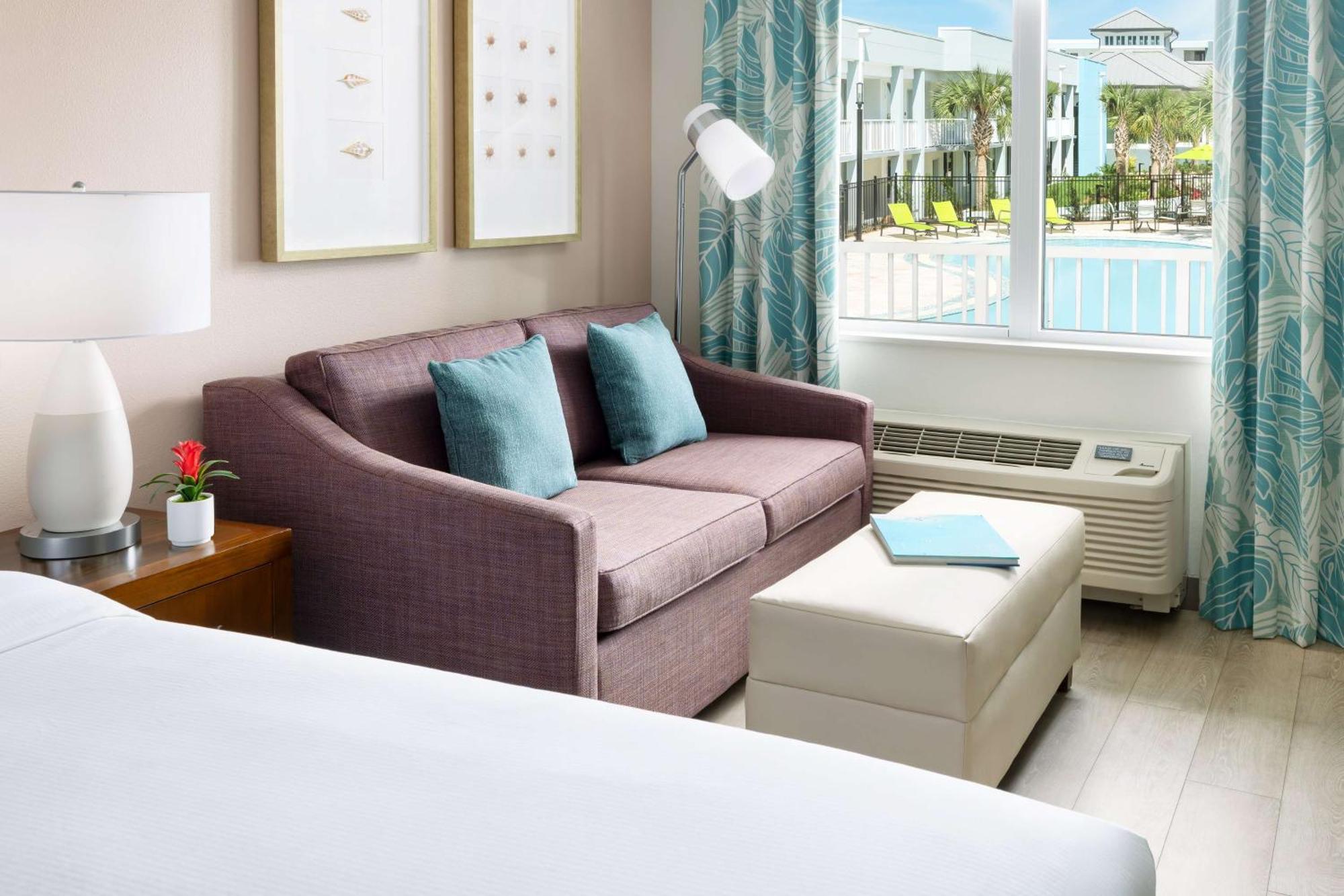 Hilton Garden / The Keys Collection Hotel