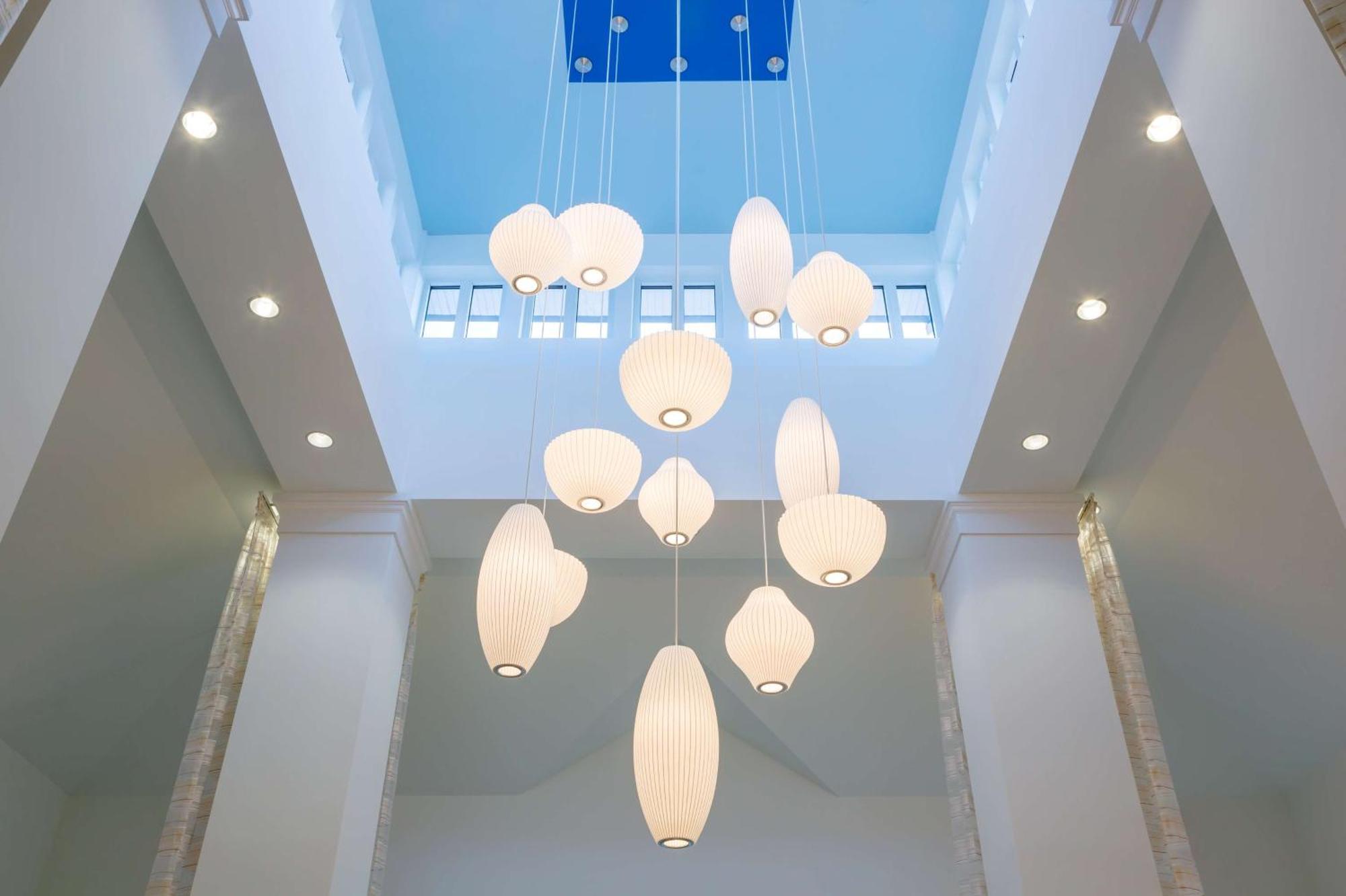 Hilton Garden / The Keys Collection Hotel 3*