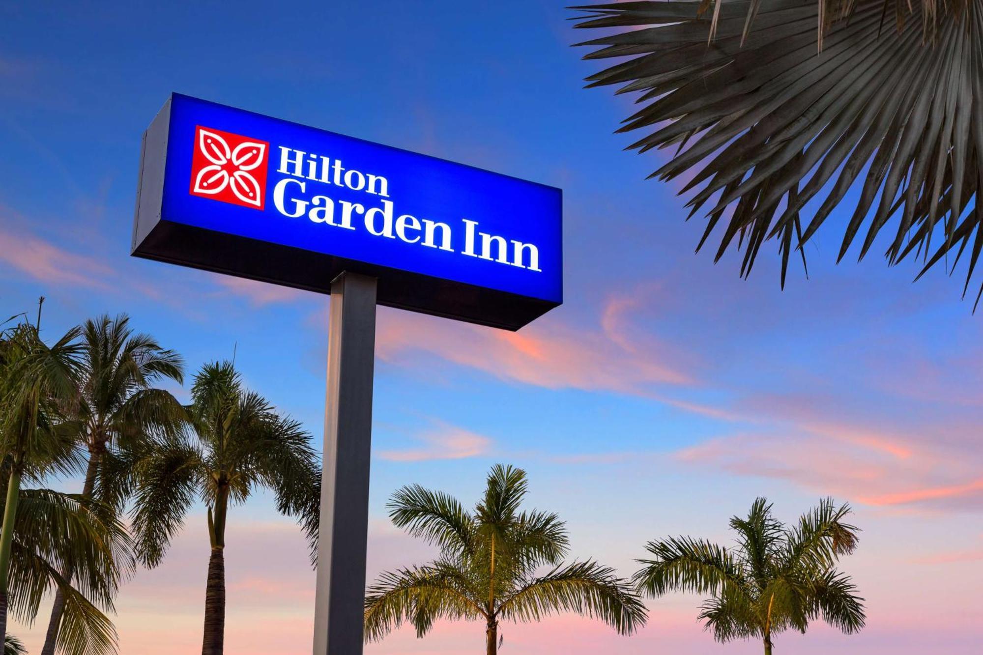Hilton Garden / The Keys Collection Hotel