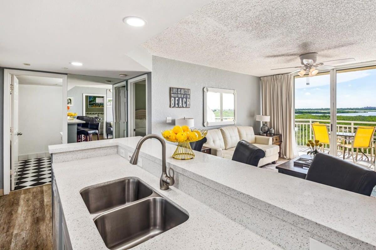 The Salt Cay -modern & Pet Friendly Holiday home Key West