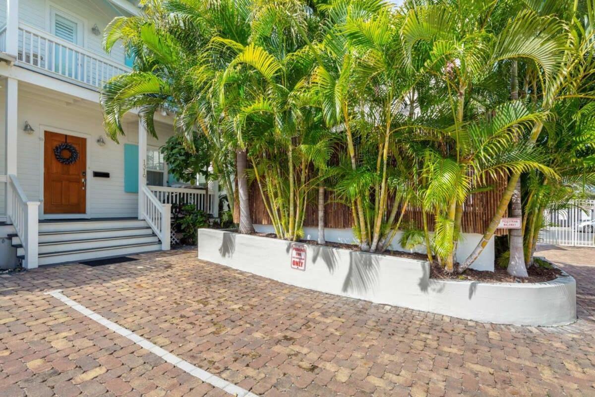 Holiday home Southernmost View -pool & Water Views Key West