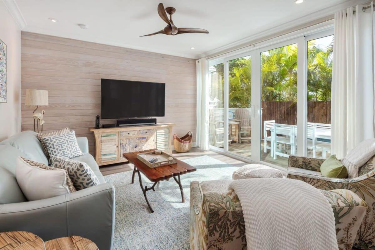 Southernmost View -pool & Water Views Holiday home Key West