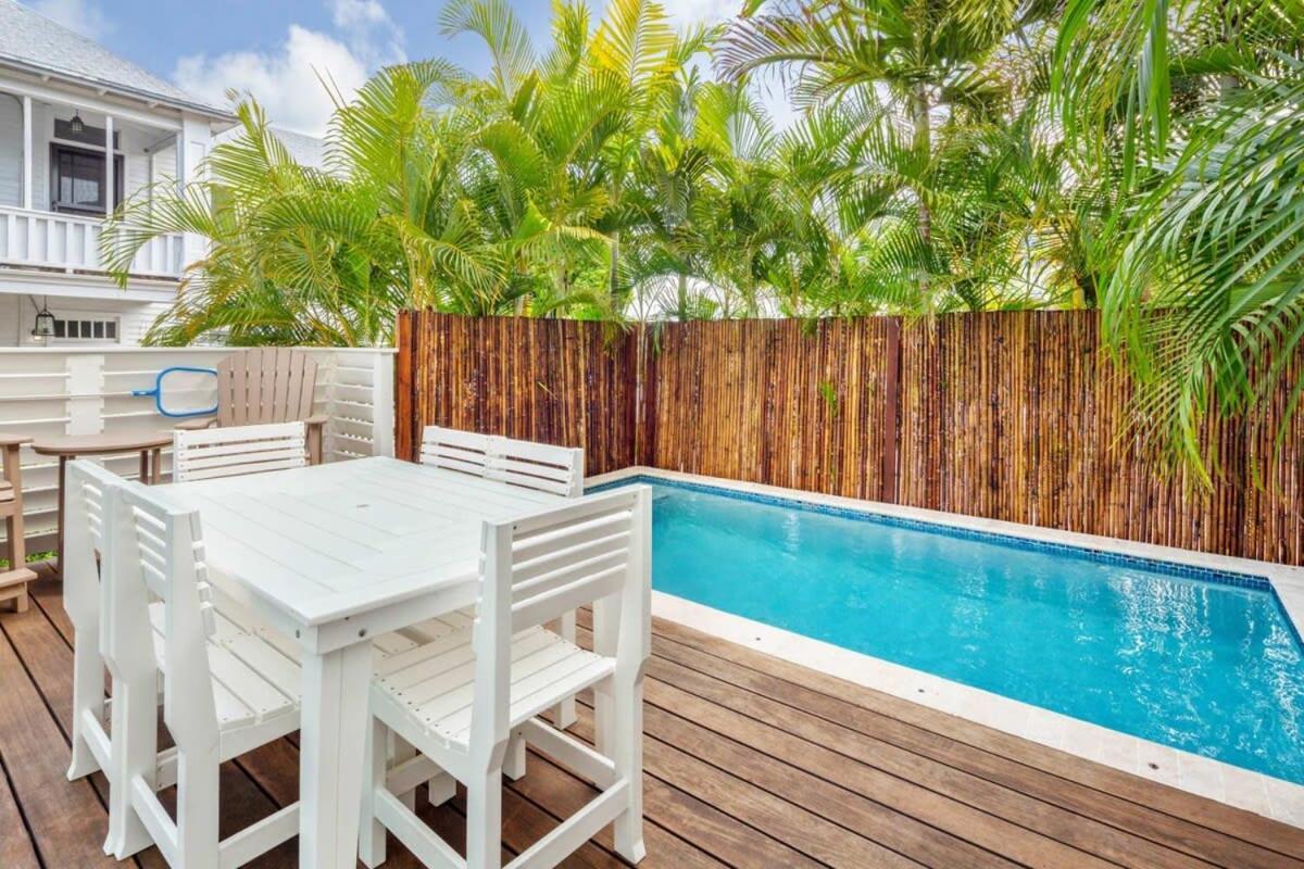Southernmost View -pool & Water Views *