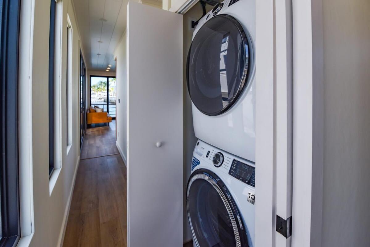 Awai's Floating - Houseboat In Luxury Village Botel Key West