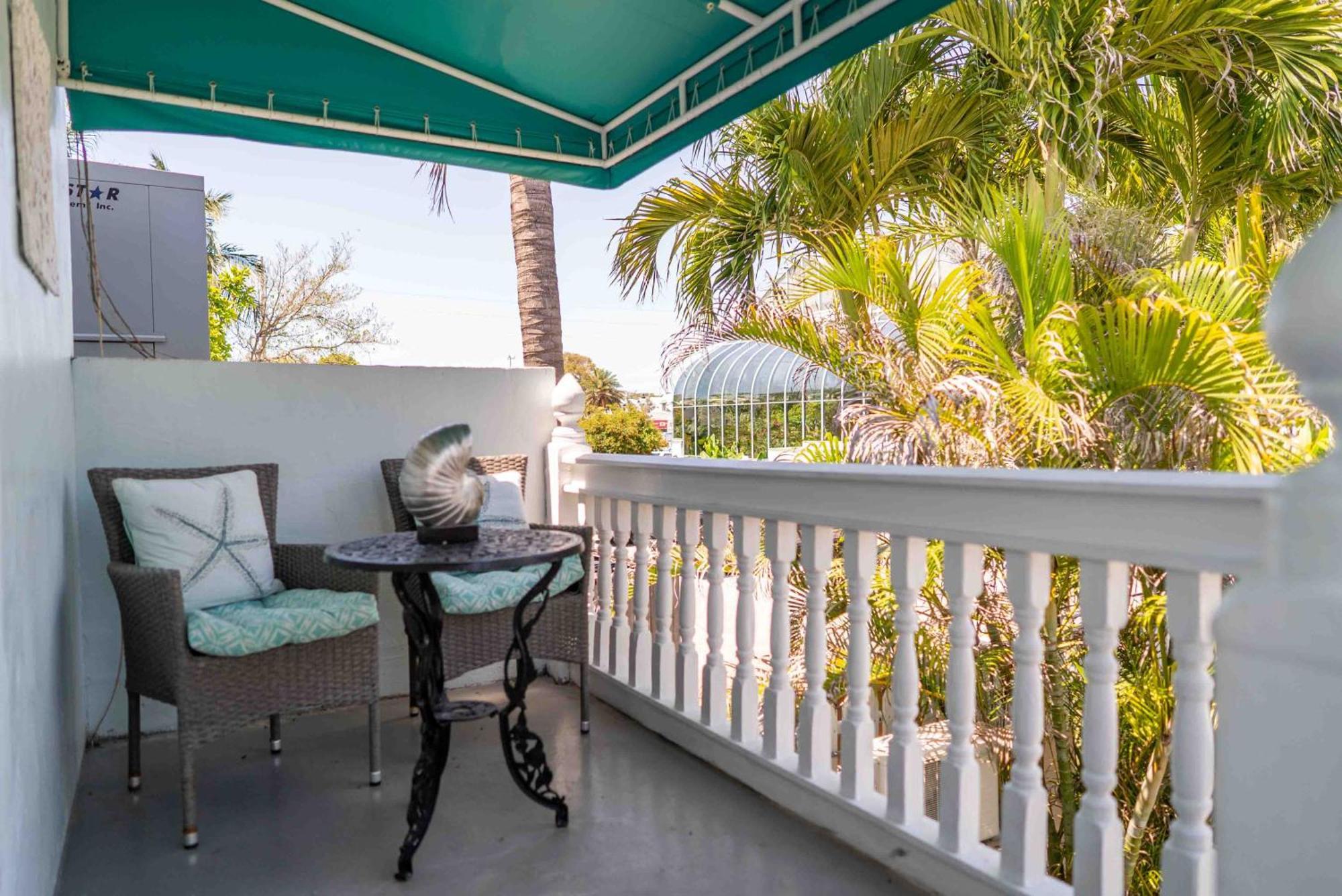 Bed & Breakfast Southernmost Point & Garden Bar 3*