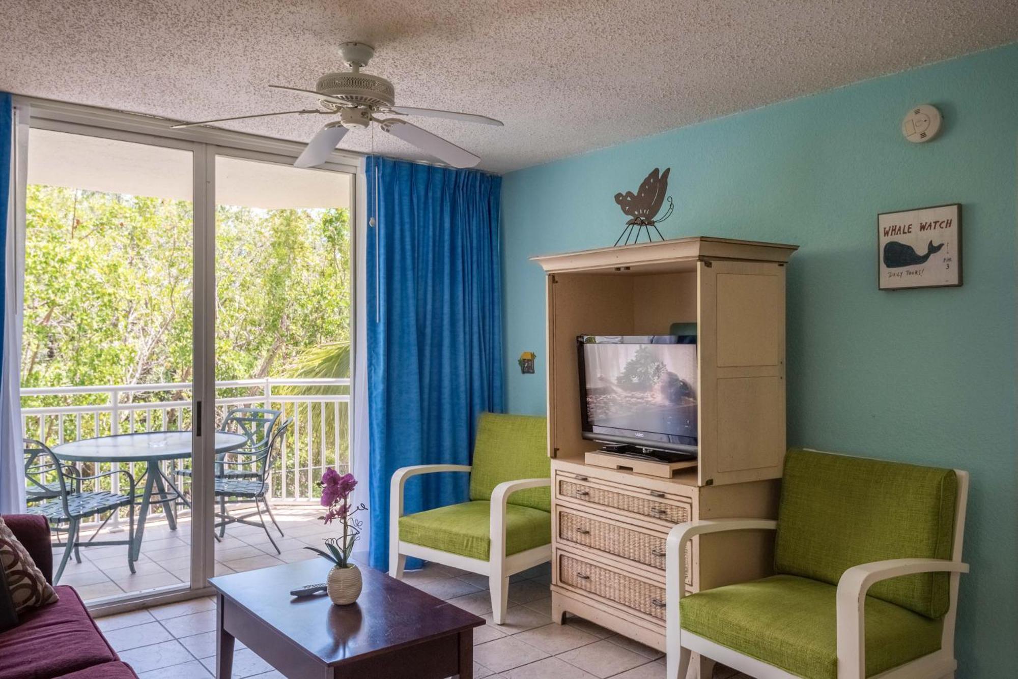 Sunrise Suites Jamaica #102 Holiday home Key West
