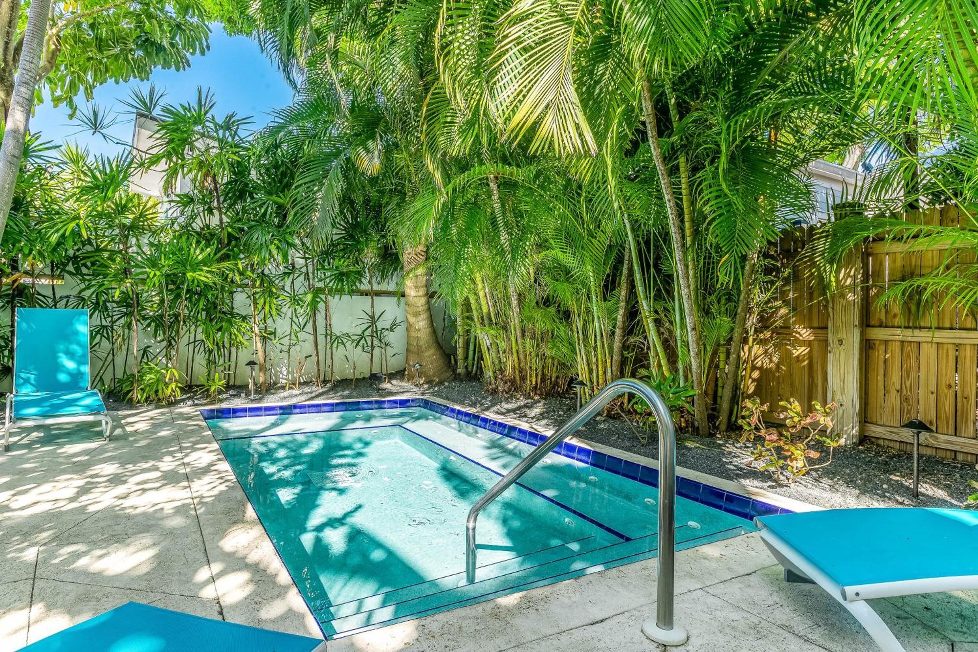 Palm Gardens Key West
