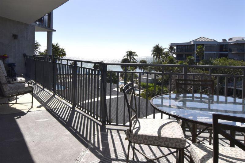 Holiday home Sundial On The Atlantic Ocean View *
