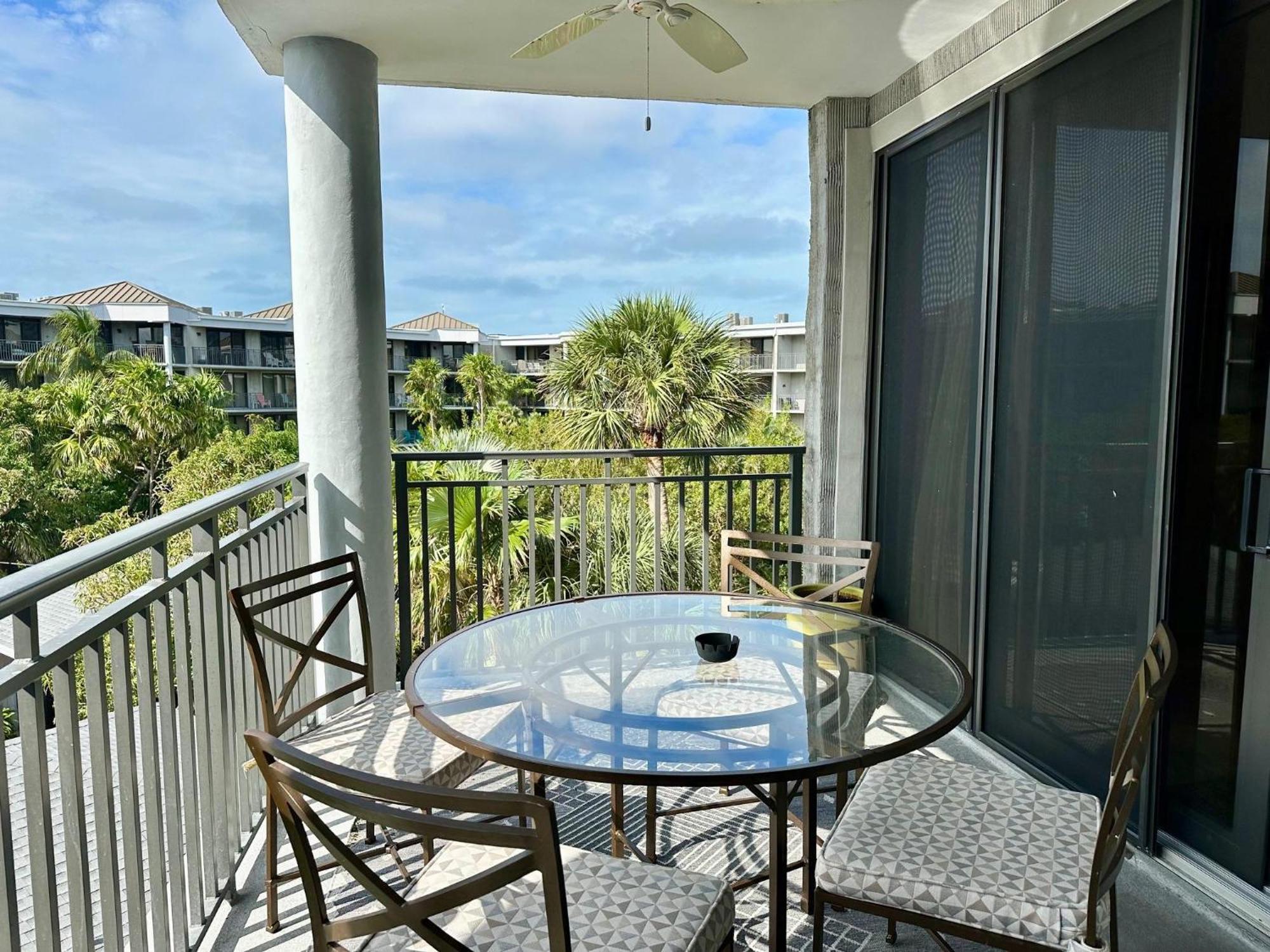 Sundial On The Atlantic Ocean View Holiday home