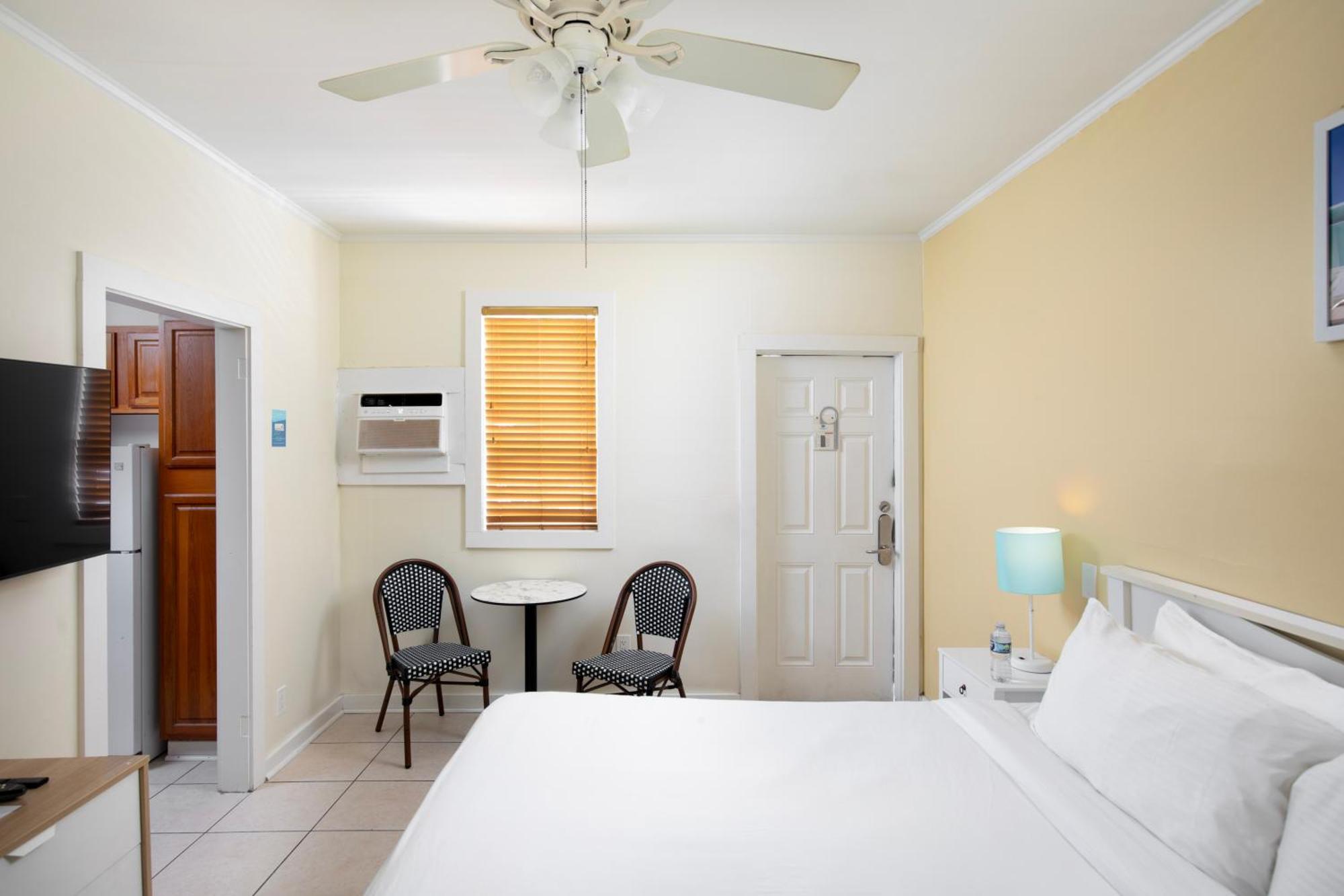 Southernmost Adult Exclusive Inn