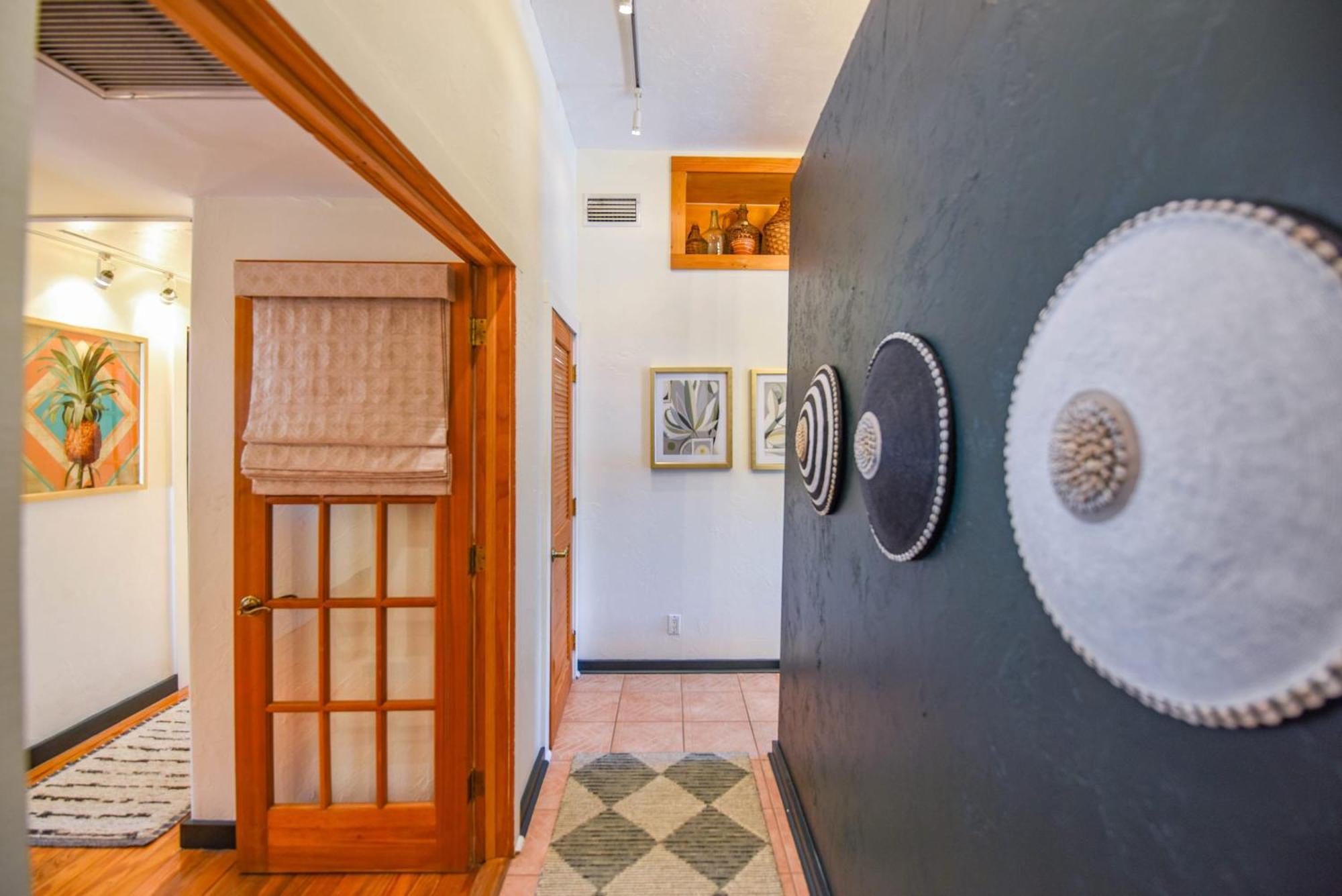 Apartment New Pineapple Palloza - Bright & Modern On Duval Key West