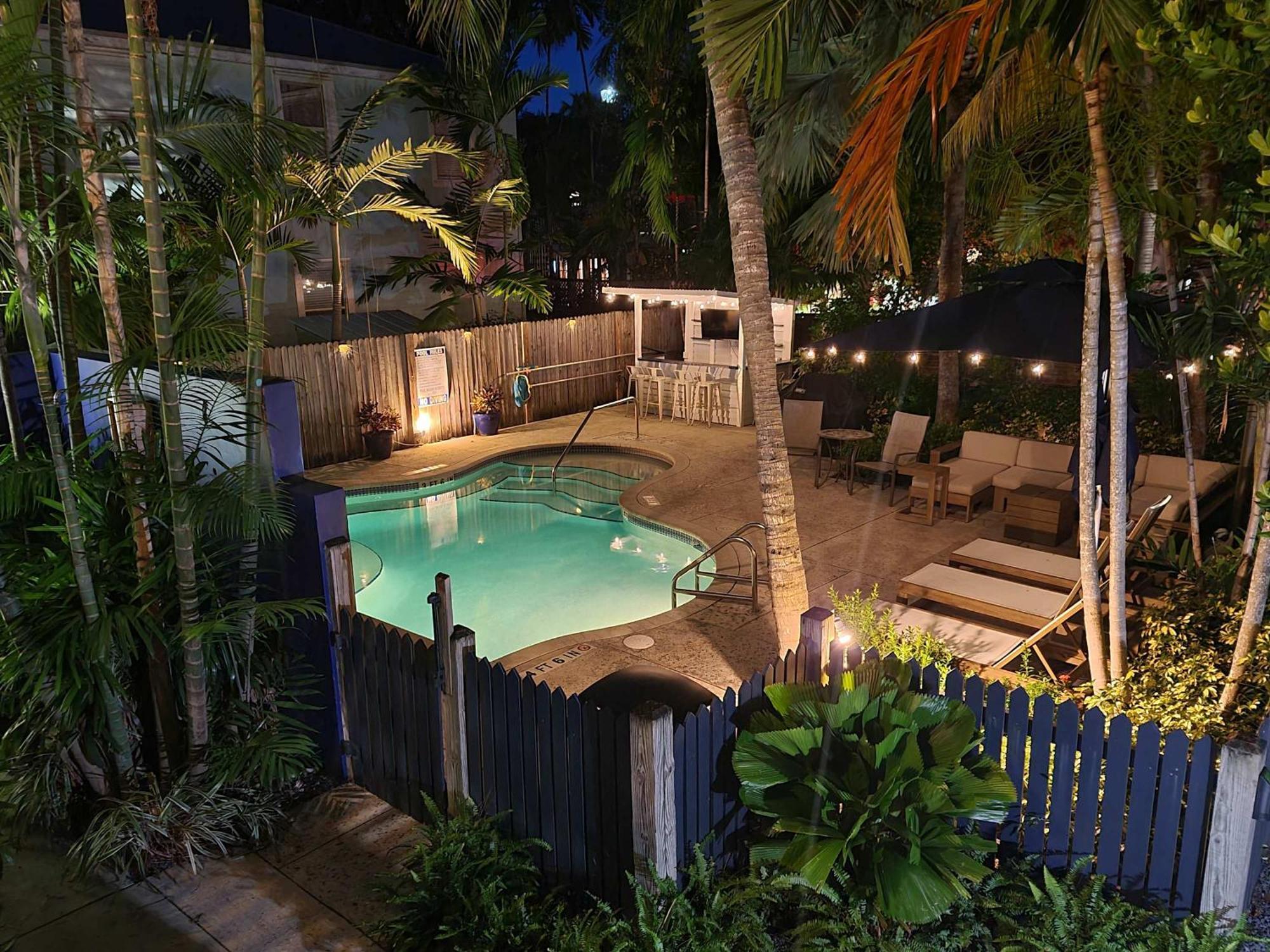 Apartment Duval Street With Pool *