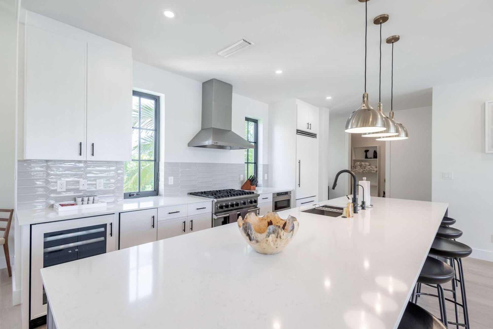Brand New Build Larkshine House - Pool * Key West