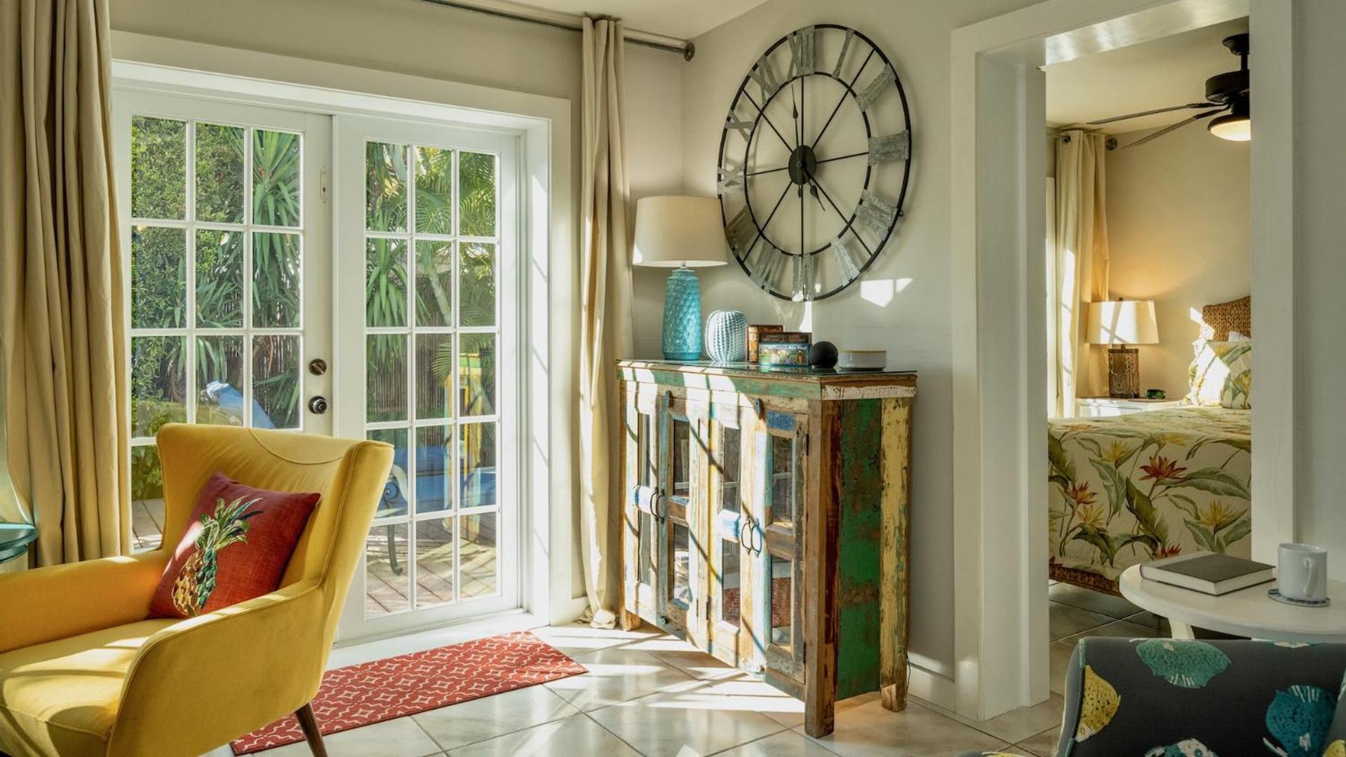 Casa Amarilla By Last Key Realty