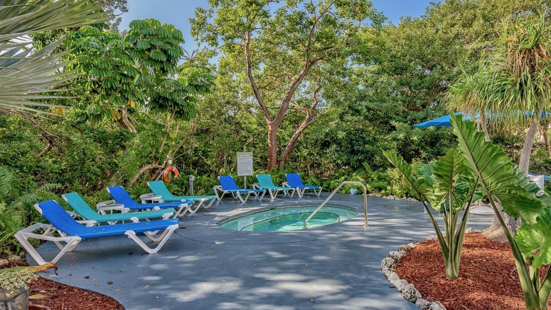 Apartment Coastline Comfort By Last Key Realty Key West