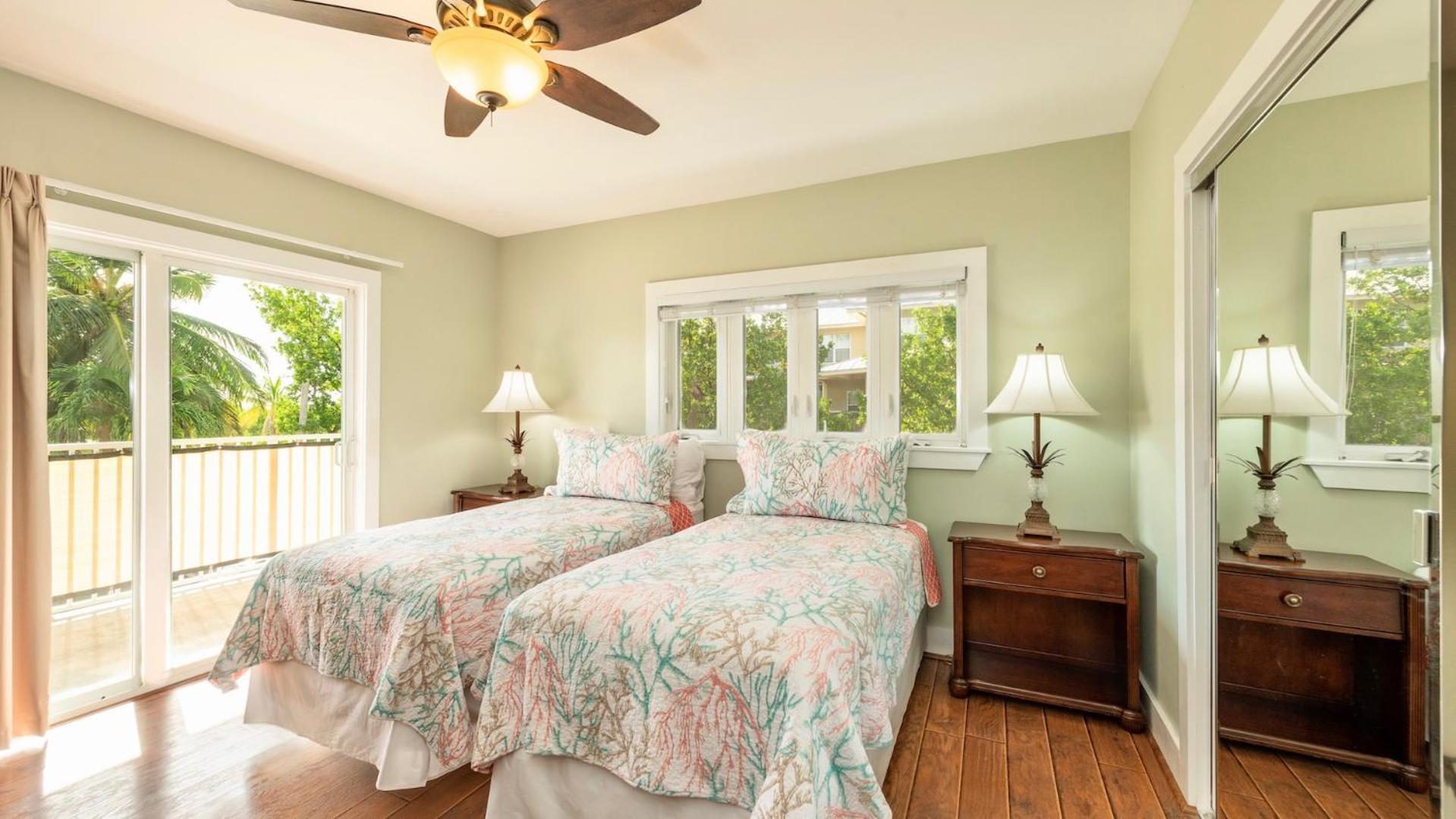 Coastline Comfort By Last Key Realty Apartment