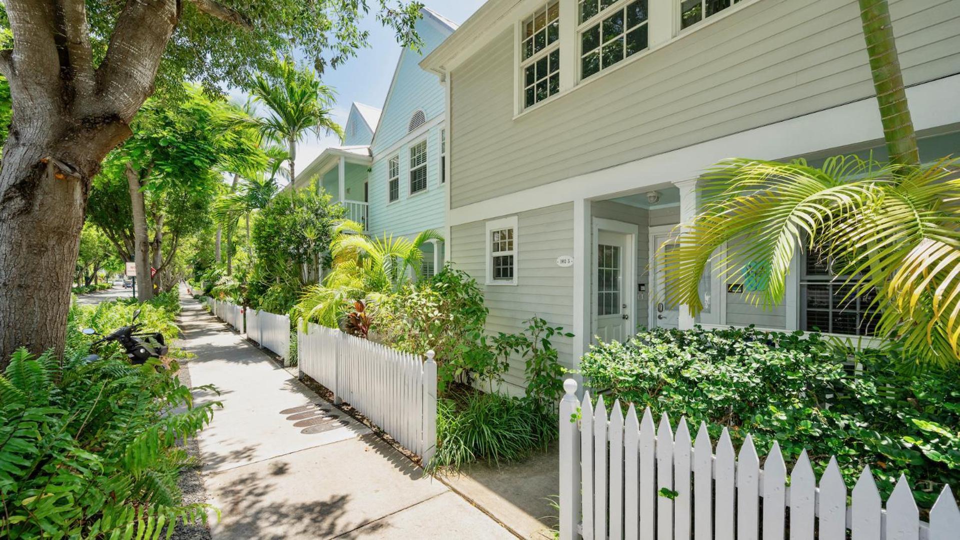 Apartment Serenity On Southard By Last Key Realty Key West