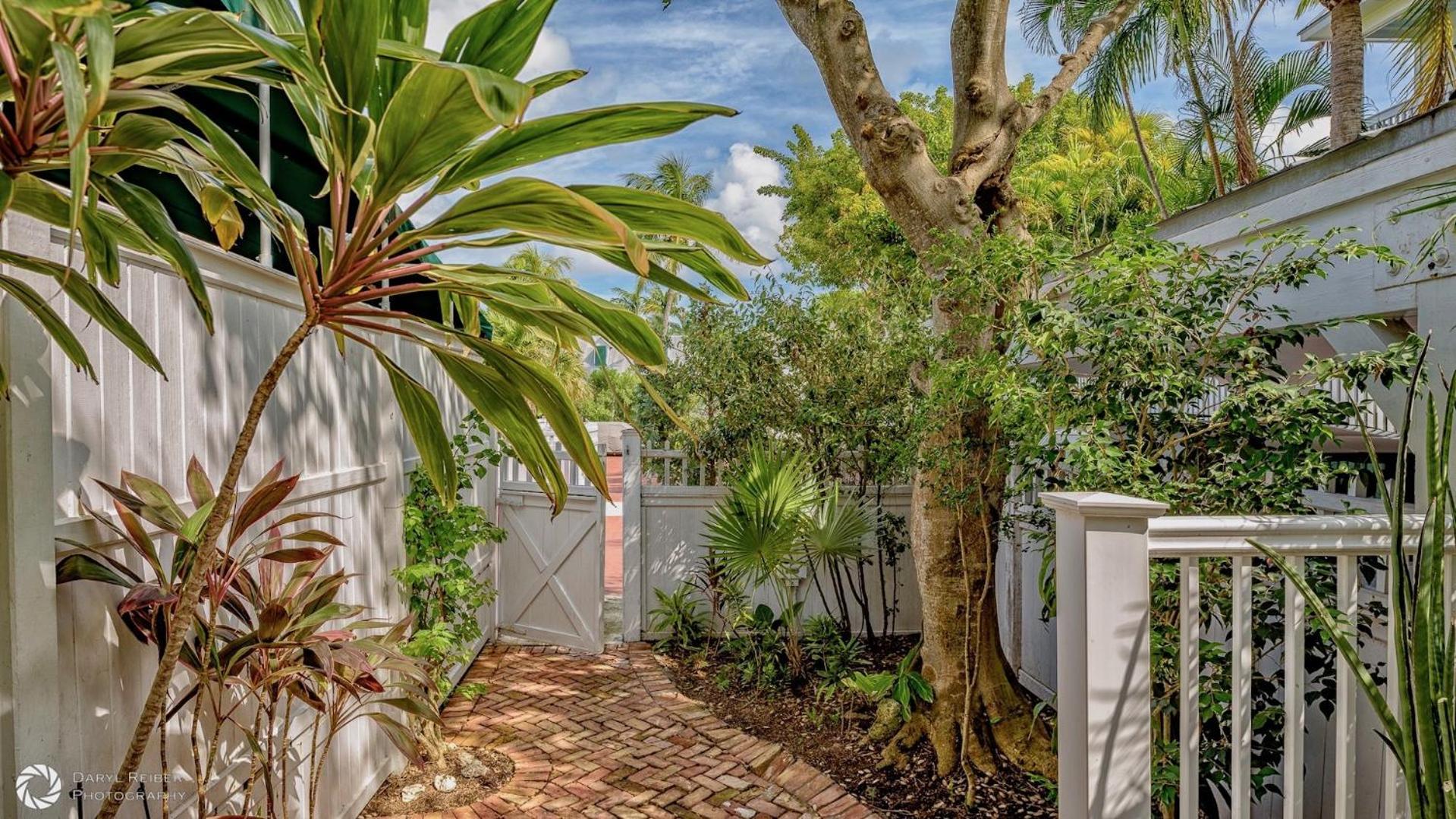 Banana Blossoms By Last Key Realty * Key West