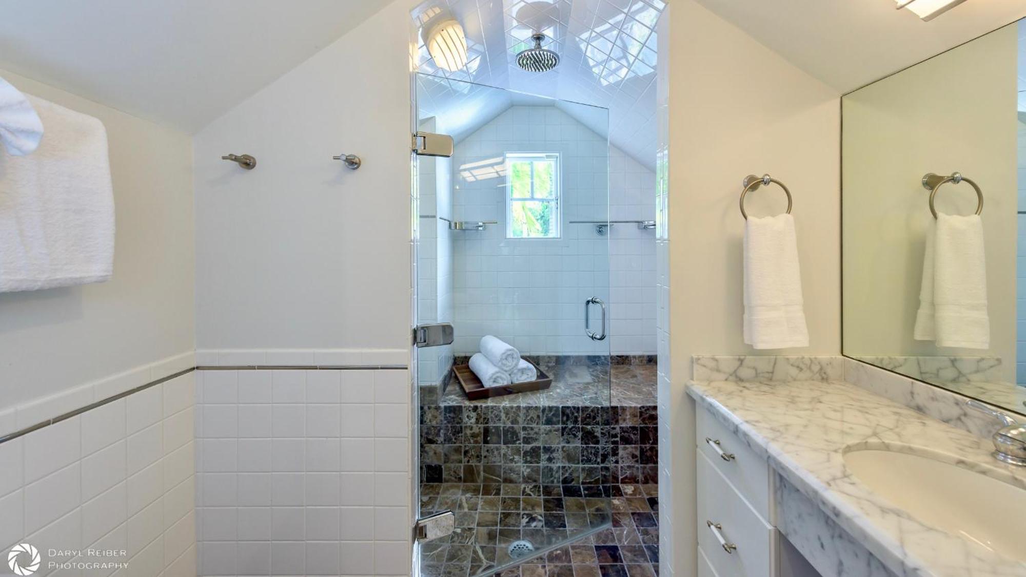 Coastal Loving By Last Key Realty Holiday home