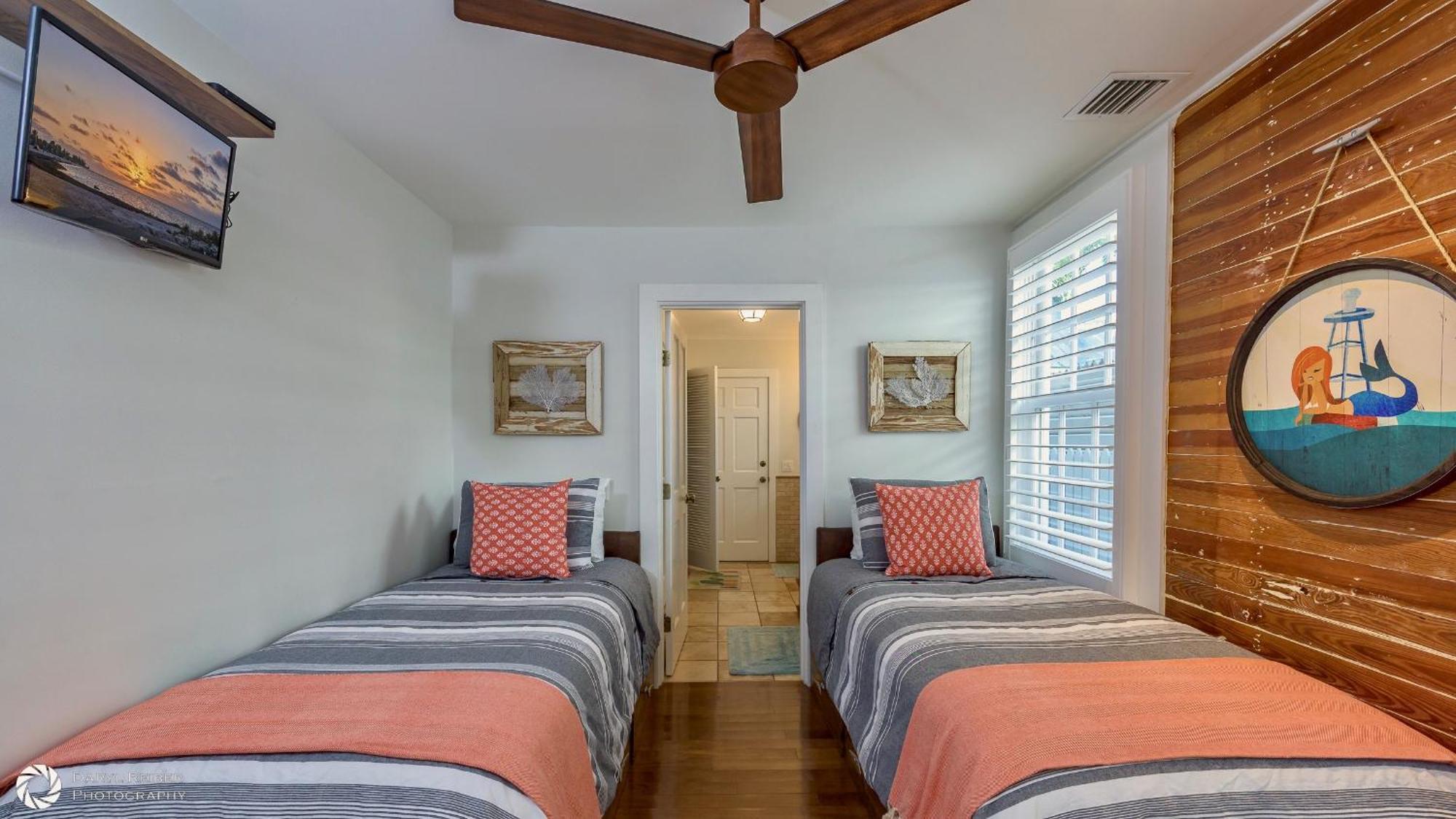 Coastal Loving By Last Key Realty Key West