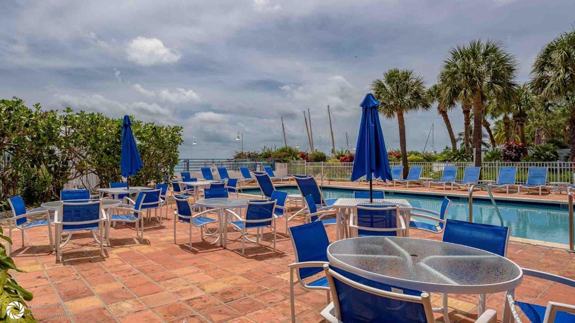 Apartment Gulfside Vistas By Last Key Realty *