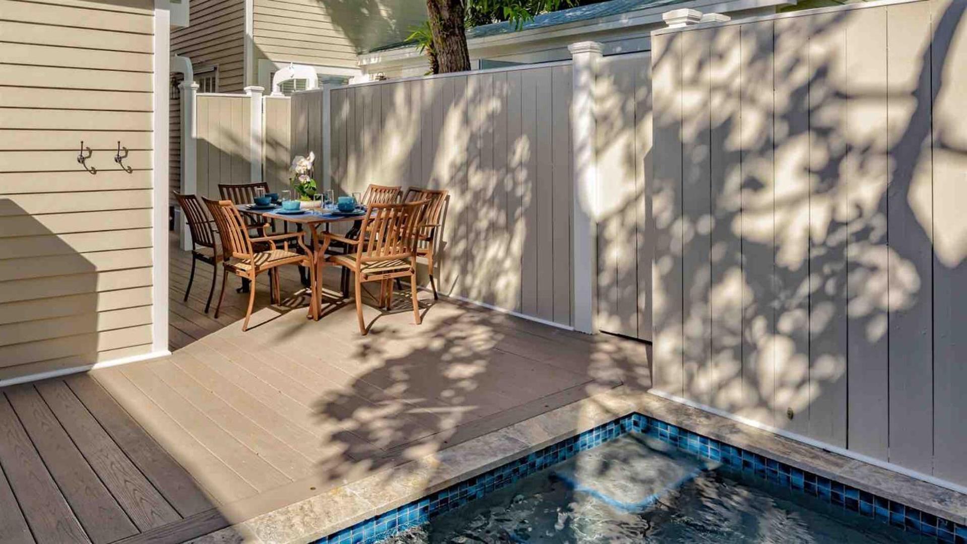 The Toasted Coconut By Last Key Realty *