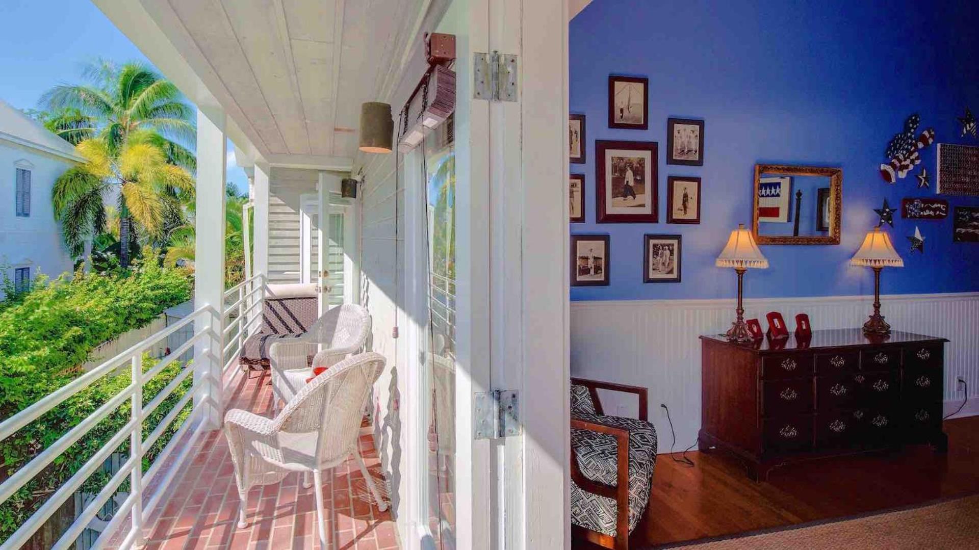Holiday home Together Now By Last Key Realty *