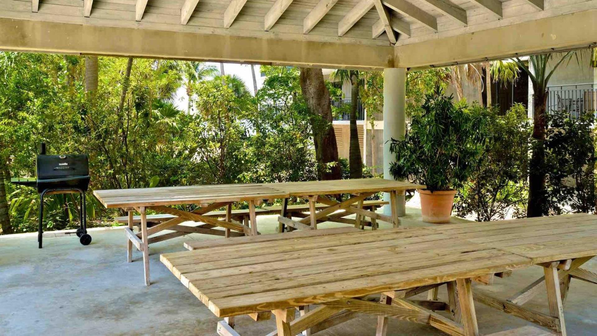 Driftwood Dreams By Last Key Realty * Key West