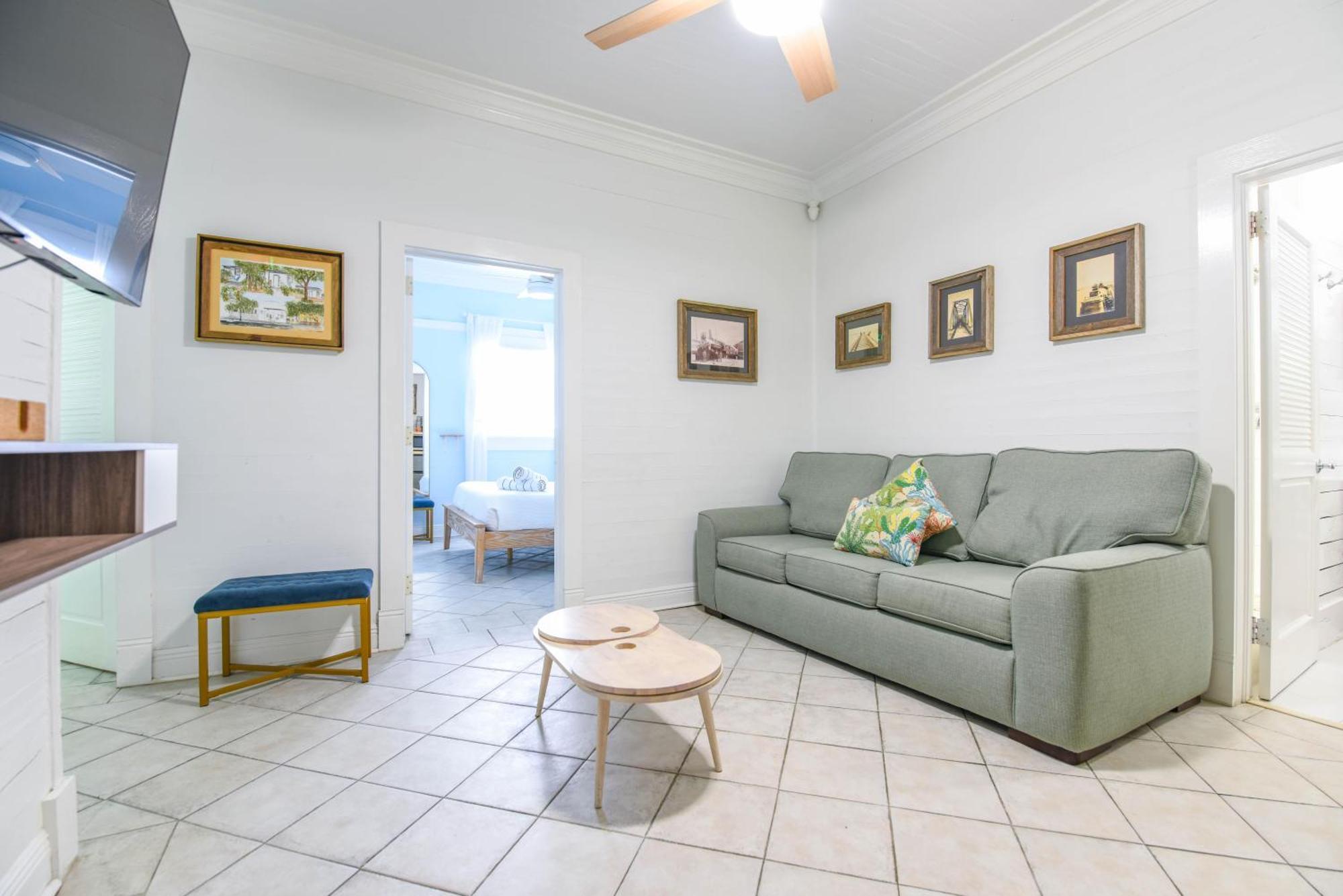 Harbor Walk Hideaways Key West