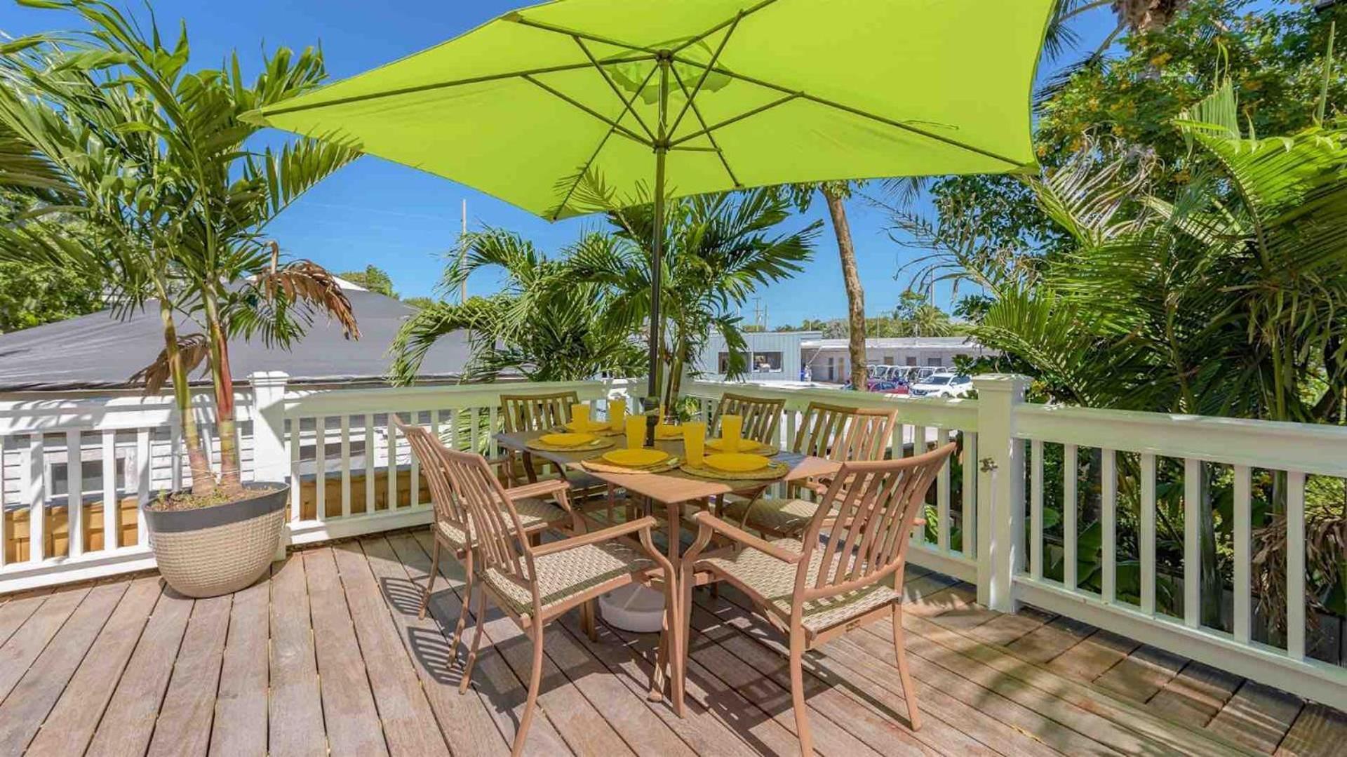 Dance Of The Butterflies By Last Key Realty Holiday home