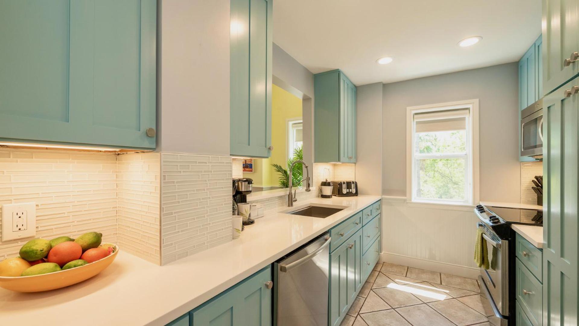 Old Town Oasis By Last Key Realty *