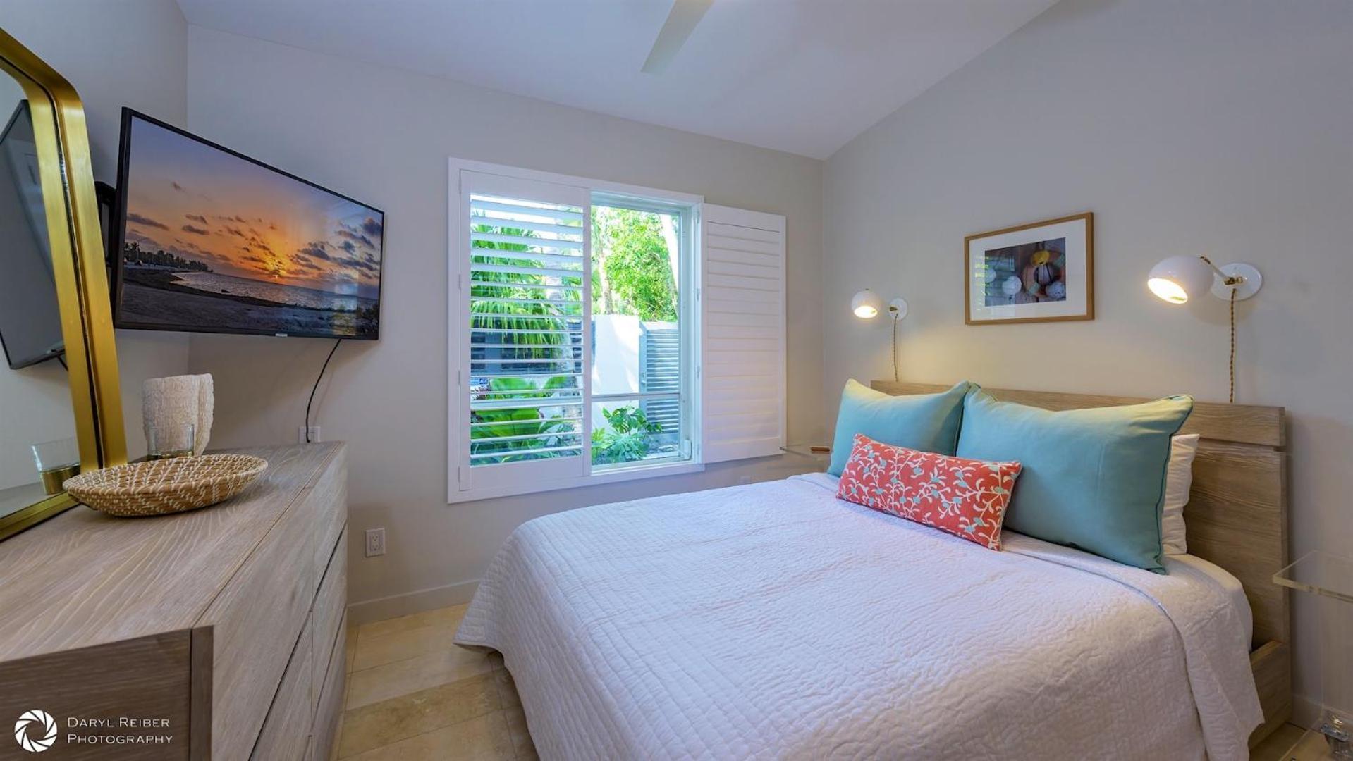 Midtown Mosaic By Last Key Realty * Key West