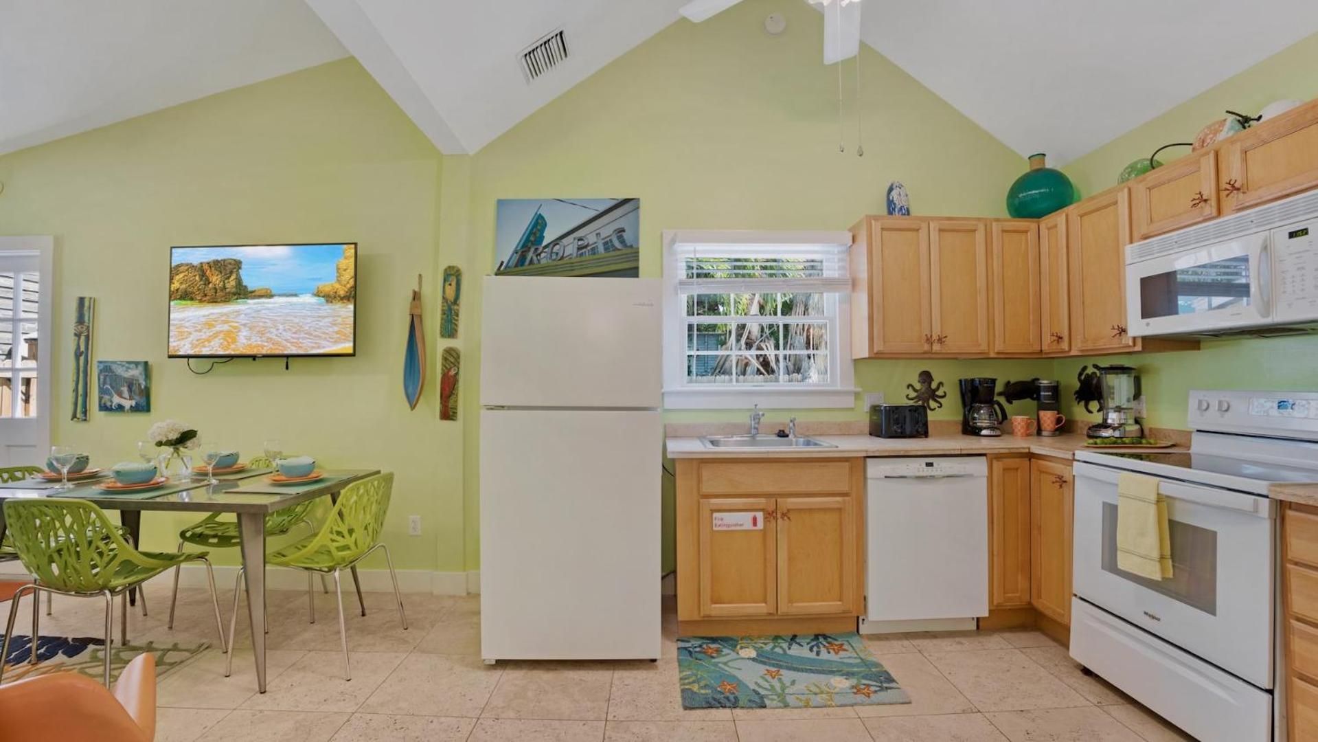 The Mellow Macaw By Last Key Realty Key West
