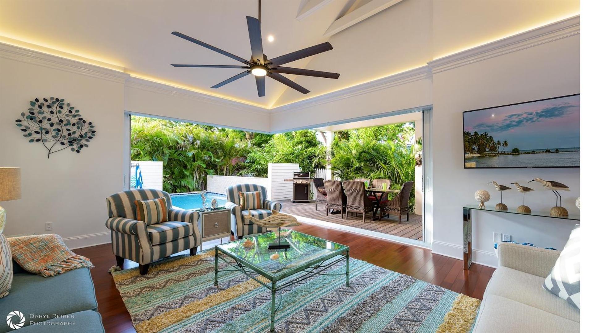 Envy Of The Island By Last Key Realty Holiday home