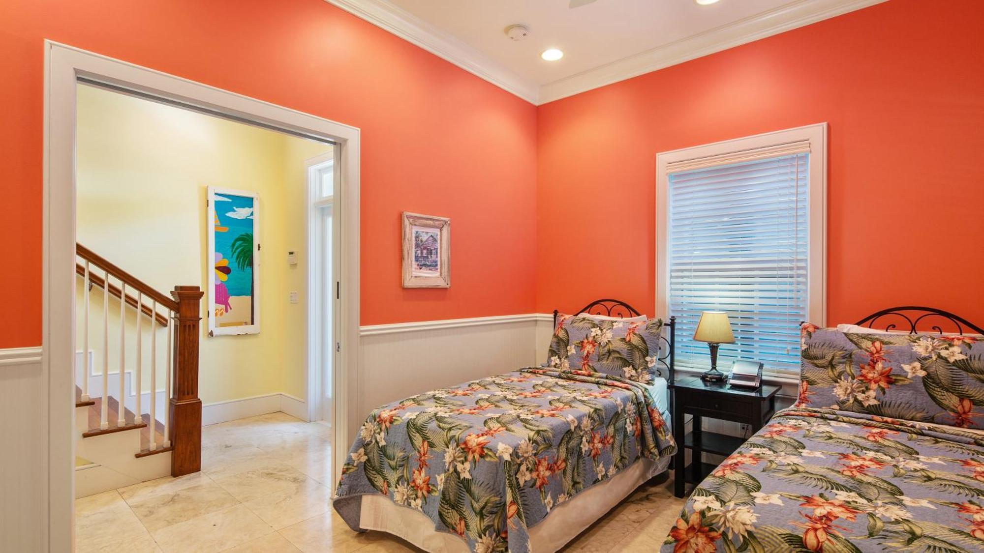 The Contented Crane By Last Key Realty Holiday home