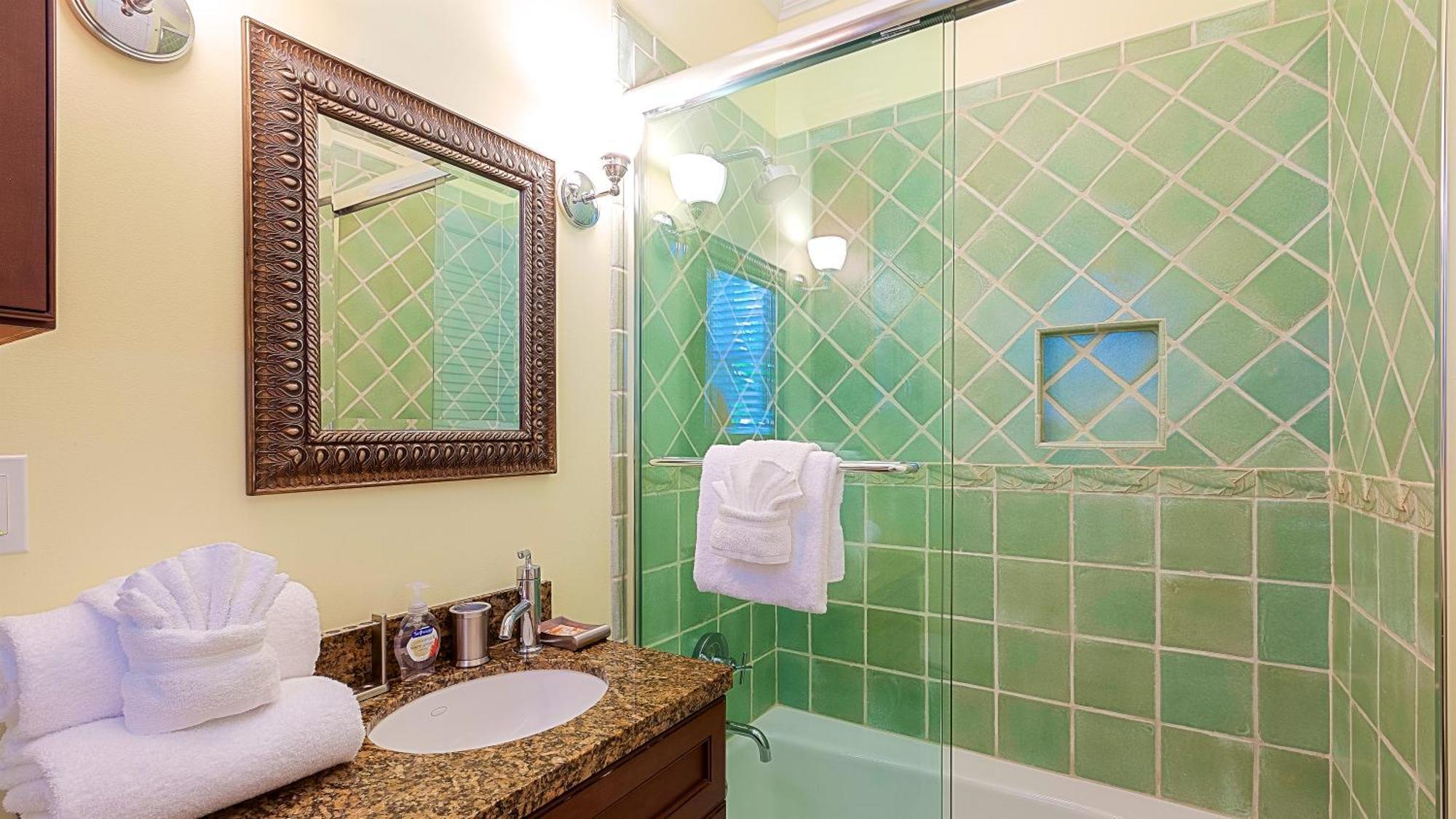The Contented Crane By Last Key Realty * Key West