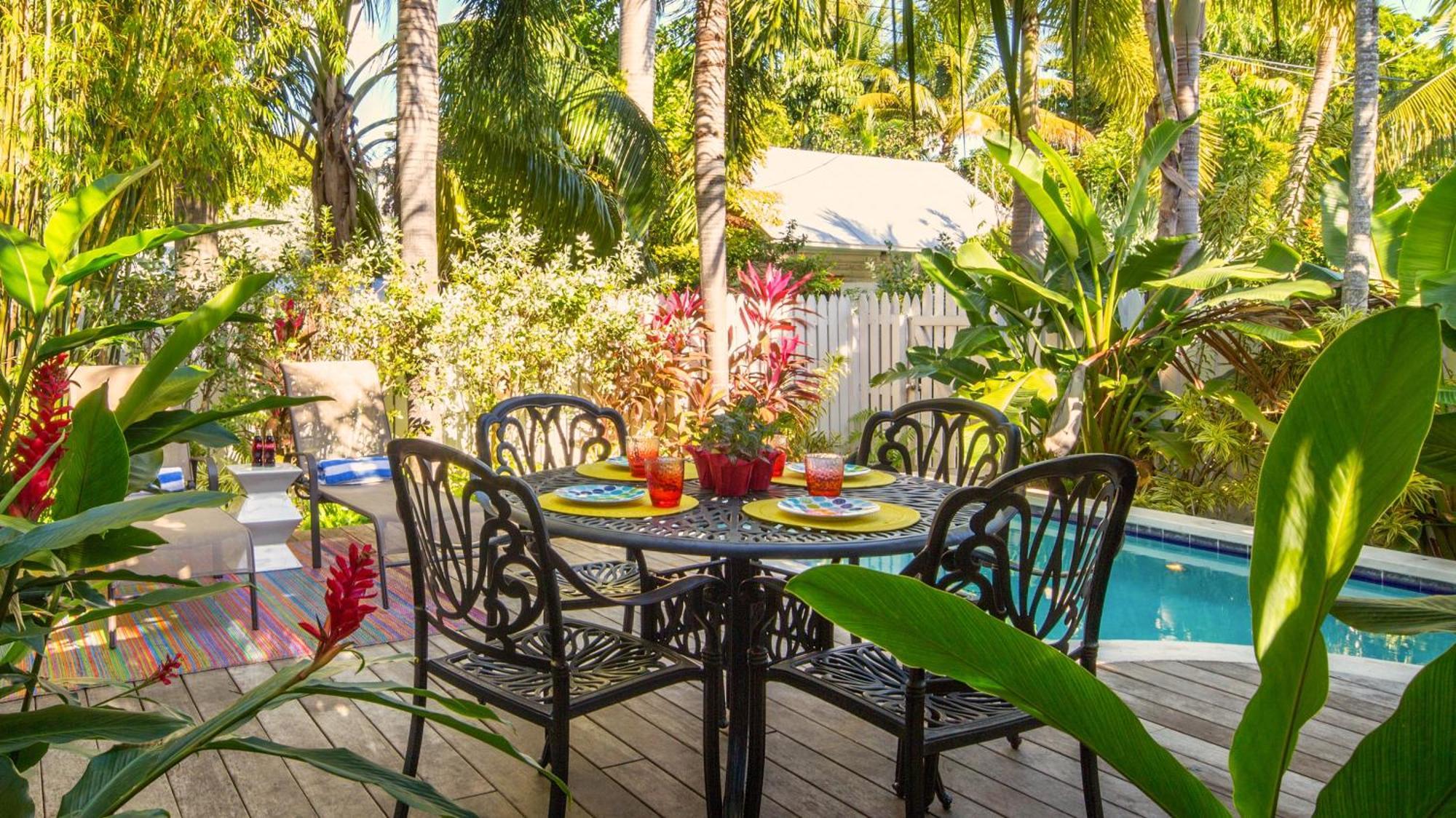 The Contented Crane By Last Key Realty * Key West