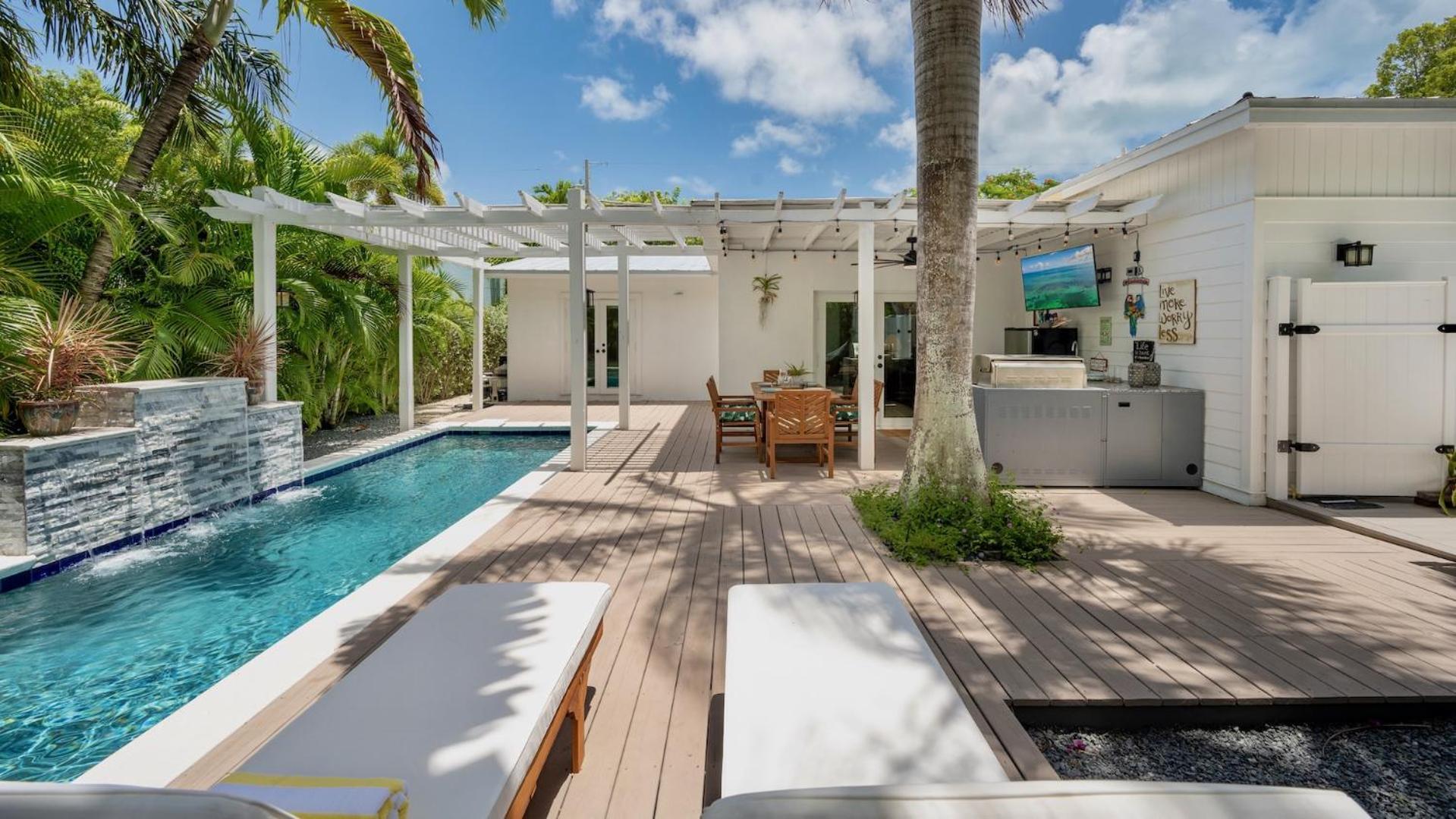 The Enchanted Rose By Last Key Realty Key West
