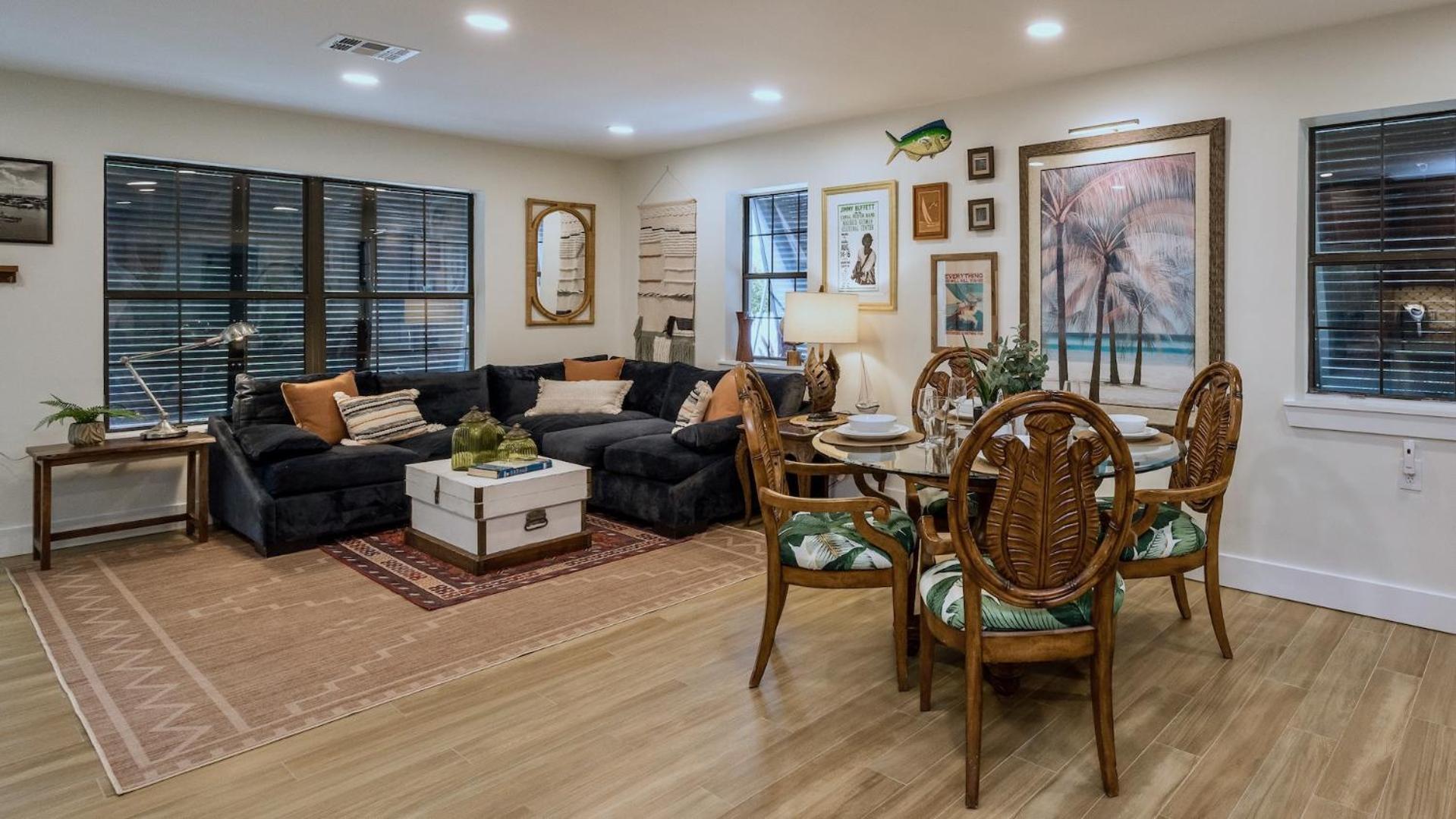 The Enchanted Rose By Last Key Realty Holiday home *