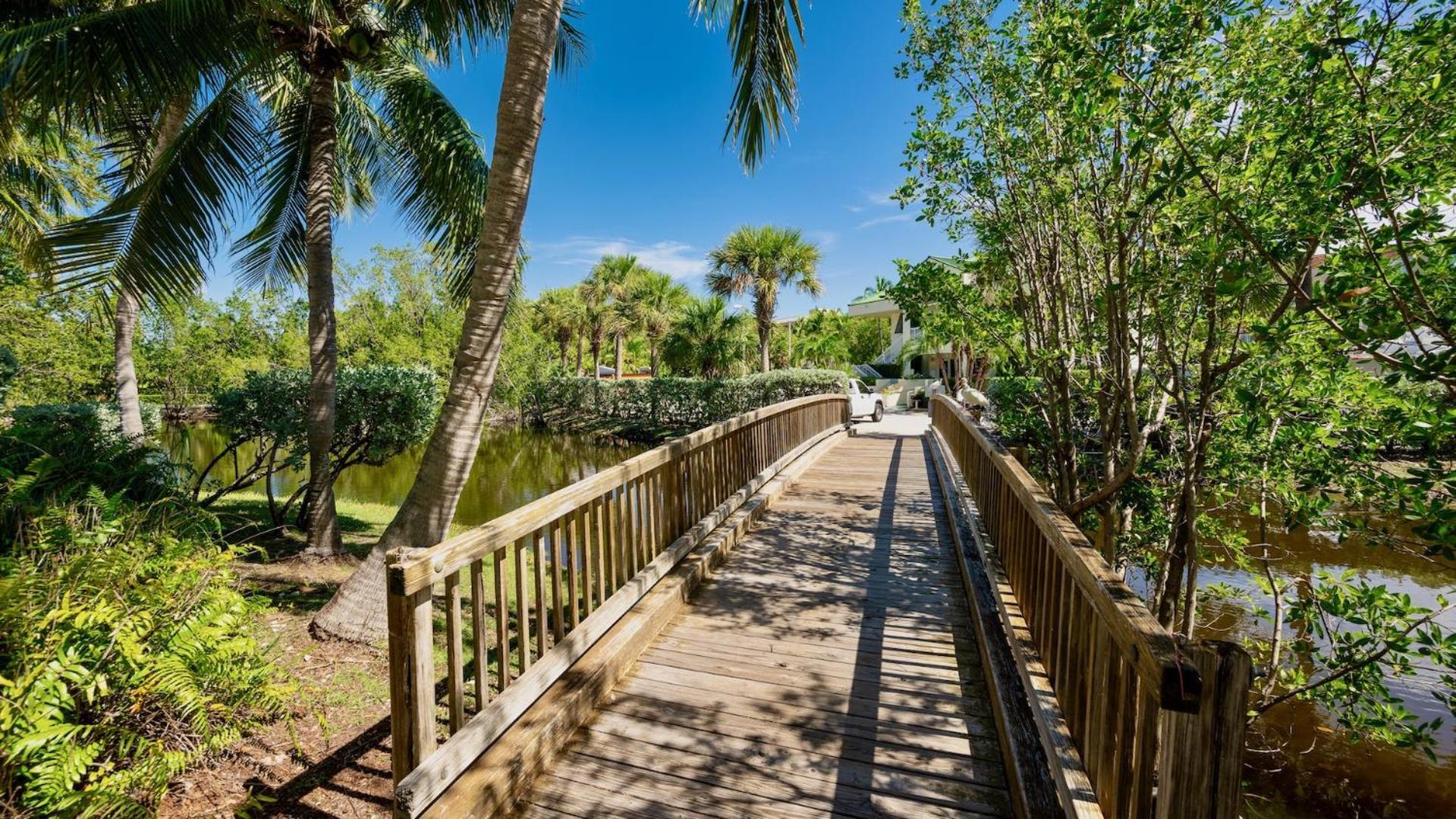 Apartment The Larks Landing By Last Key Realty
