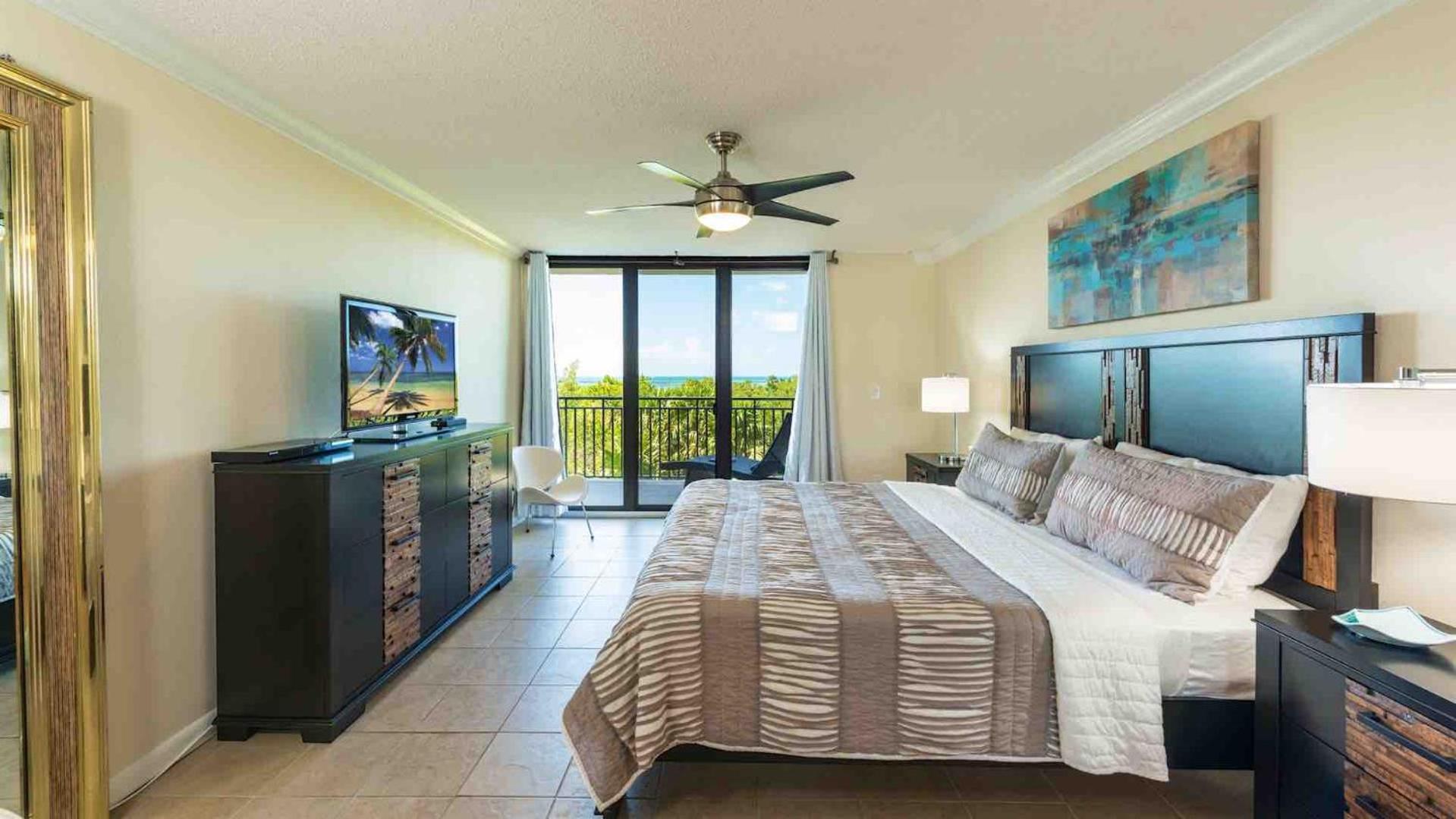 Shang Ri La By Last Key Realty Holiday home *