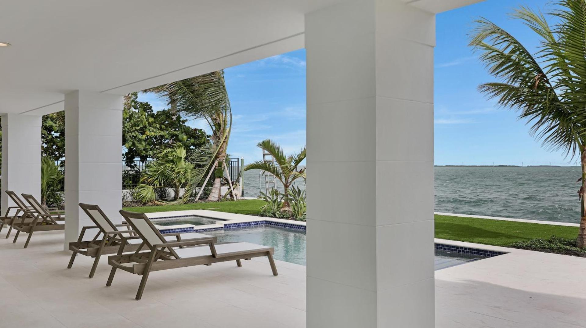 Oceanfront Oasis By Last Key Realty *
