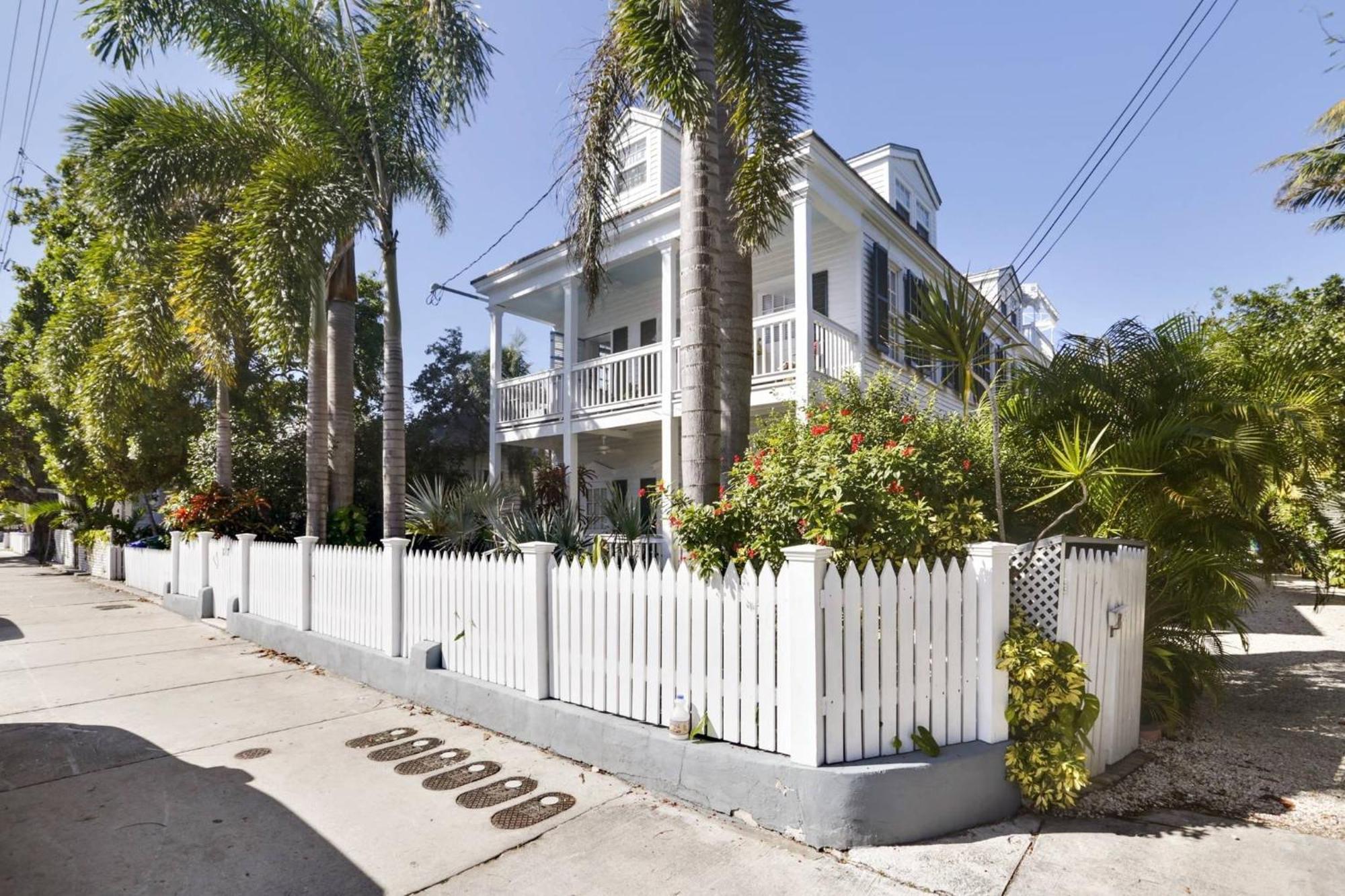 Lazy Gecko By Avantstay Walk To Duval St In Month Long Only Holiday home